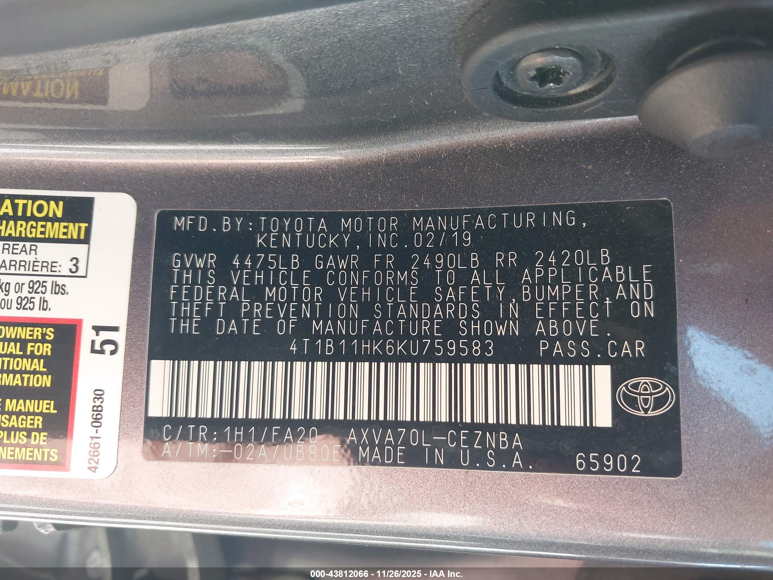 TOYOTA CAMRY image 9