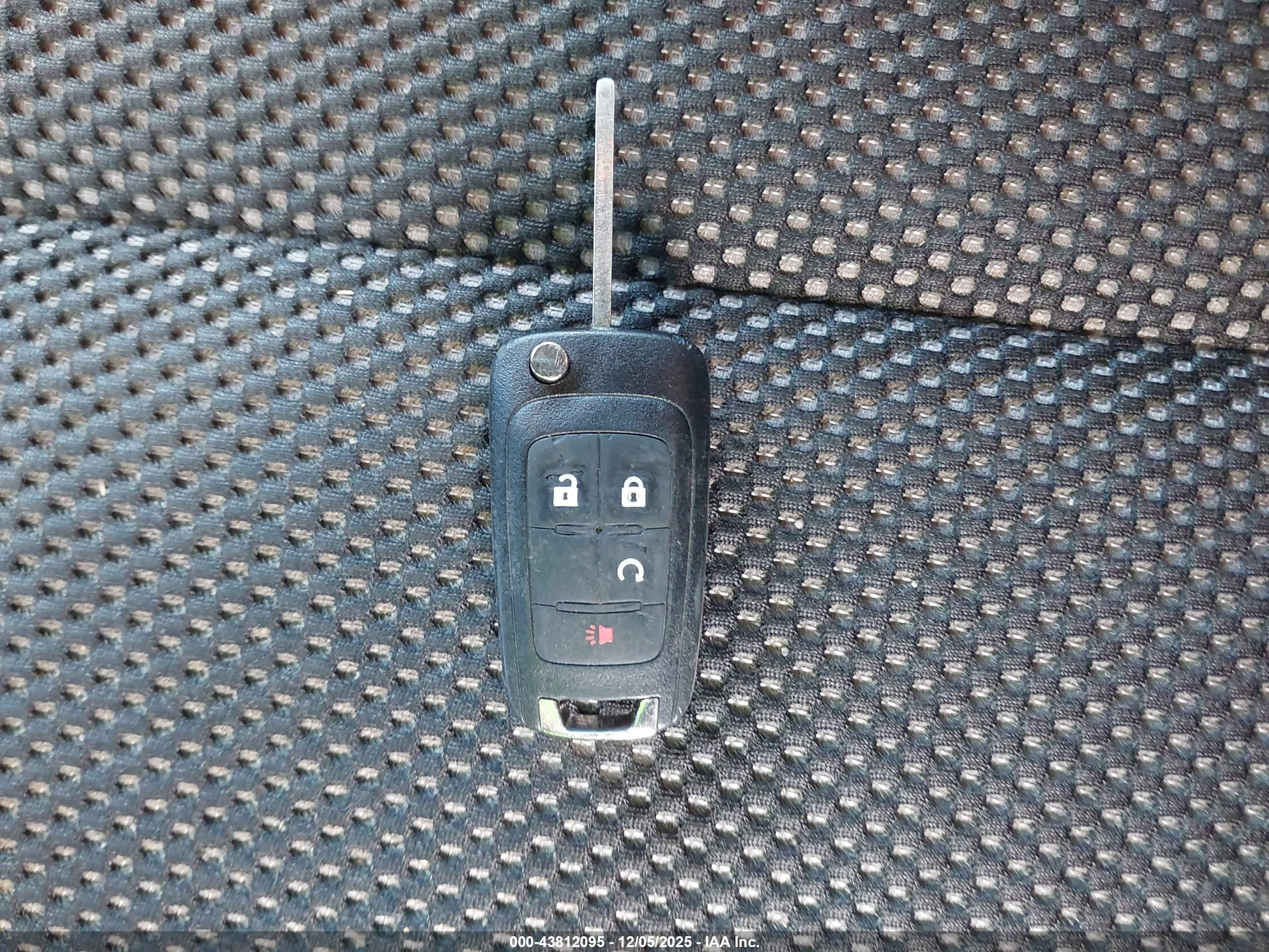 GMC TERRAIN image 11