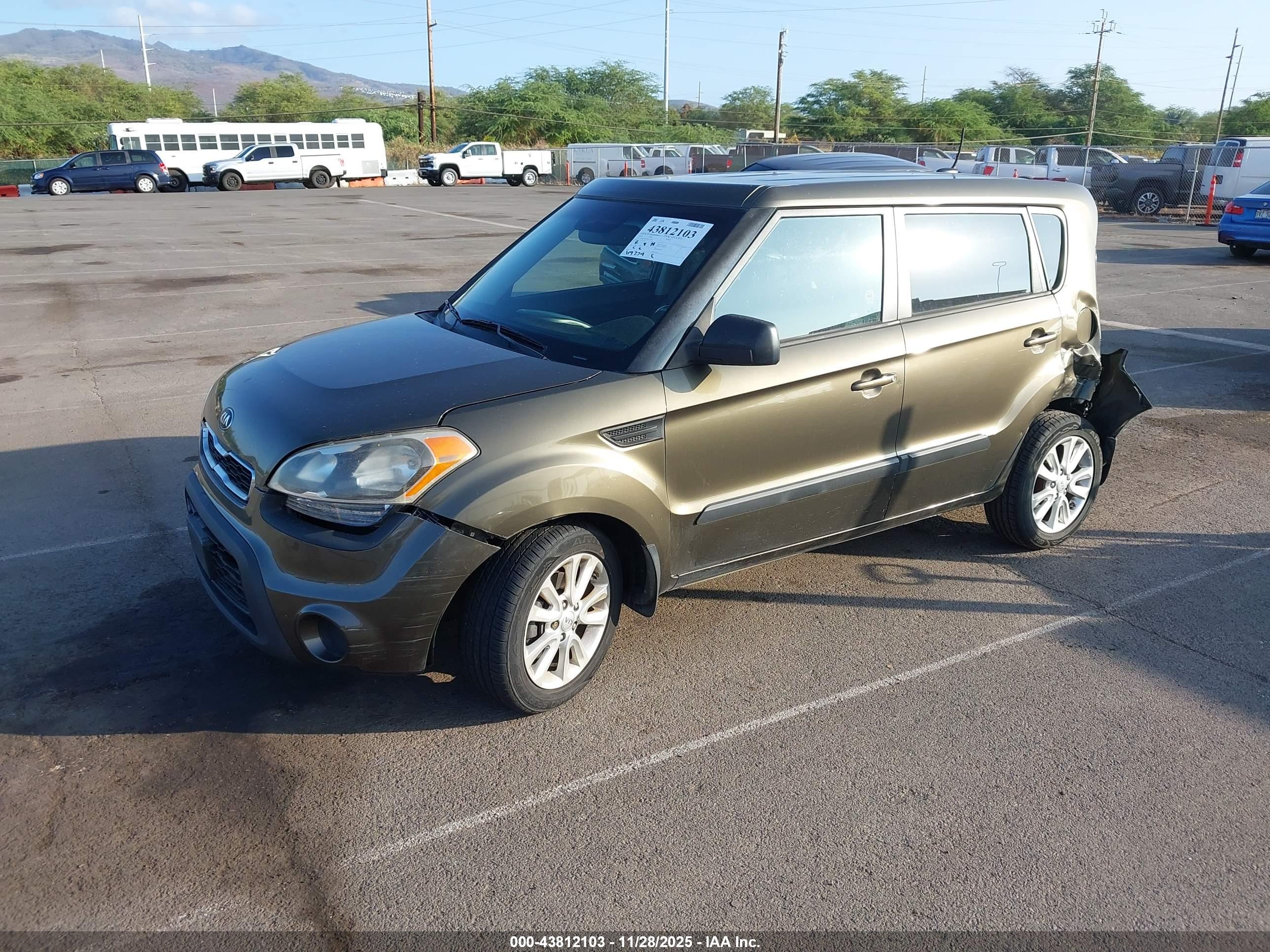 KIA SOUL image 2