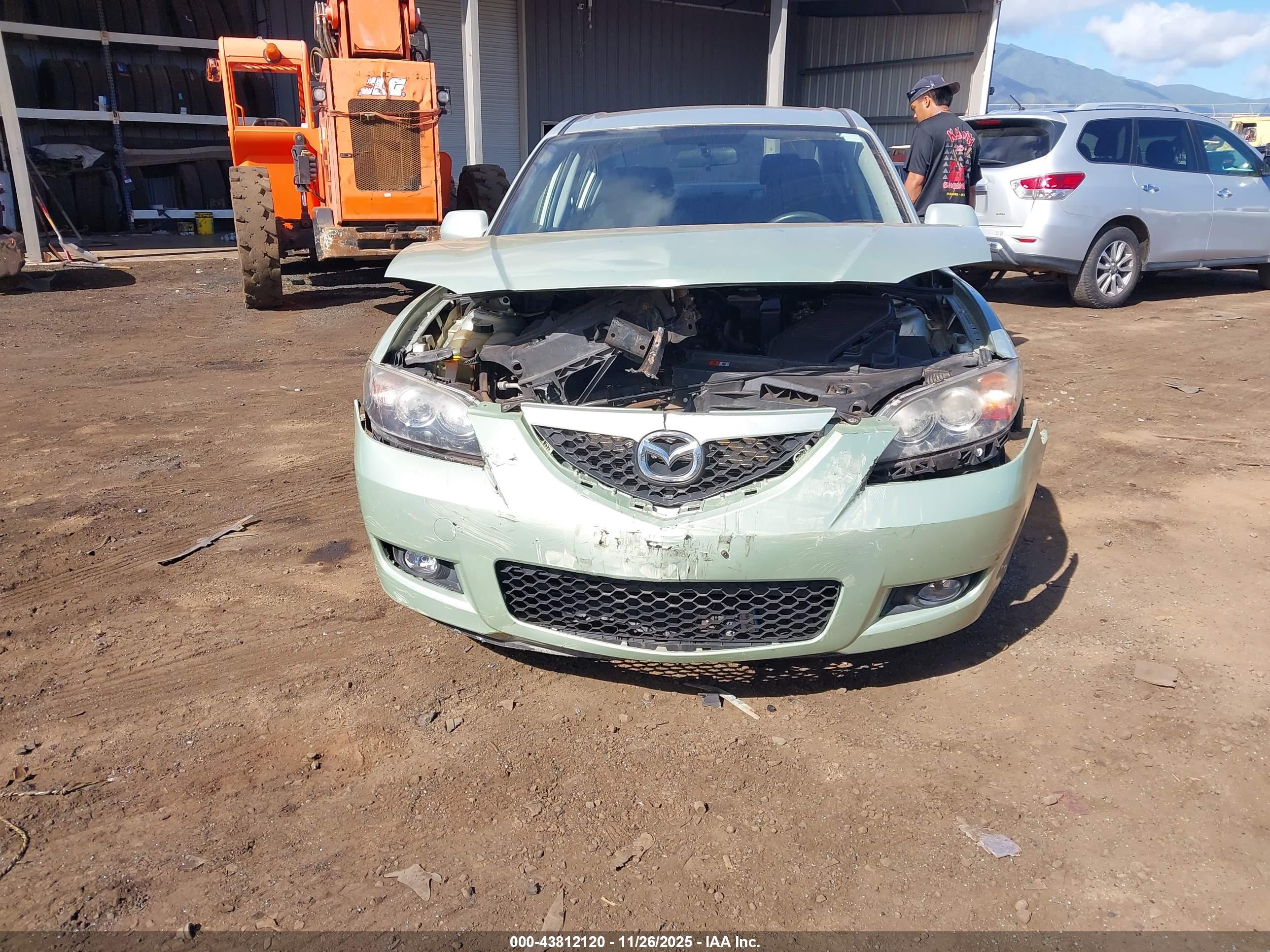 MAZDA MAZDA3 image 6