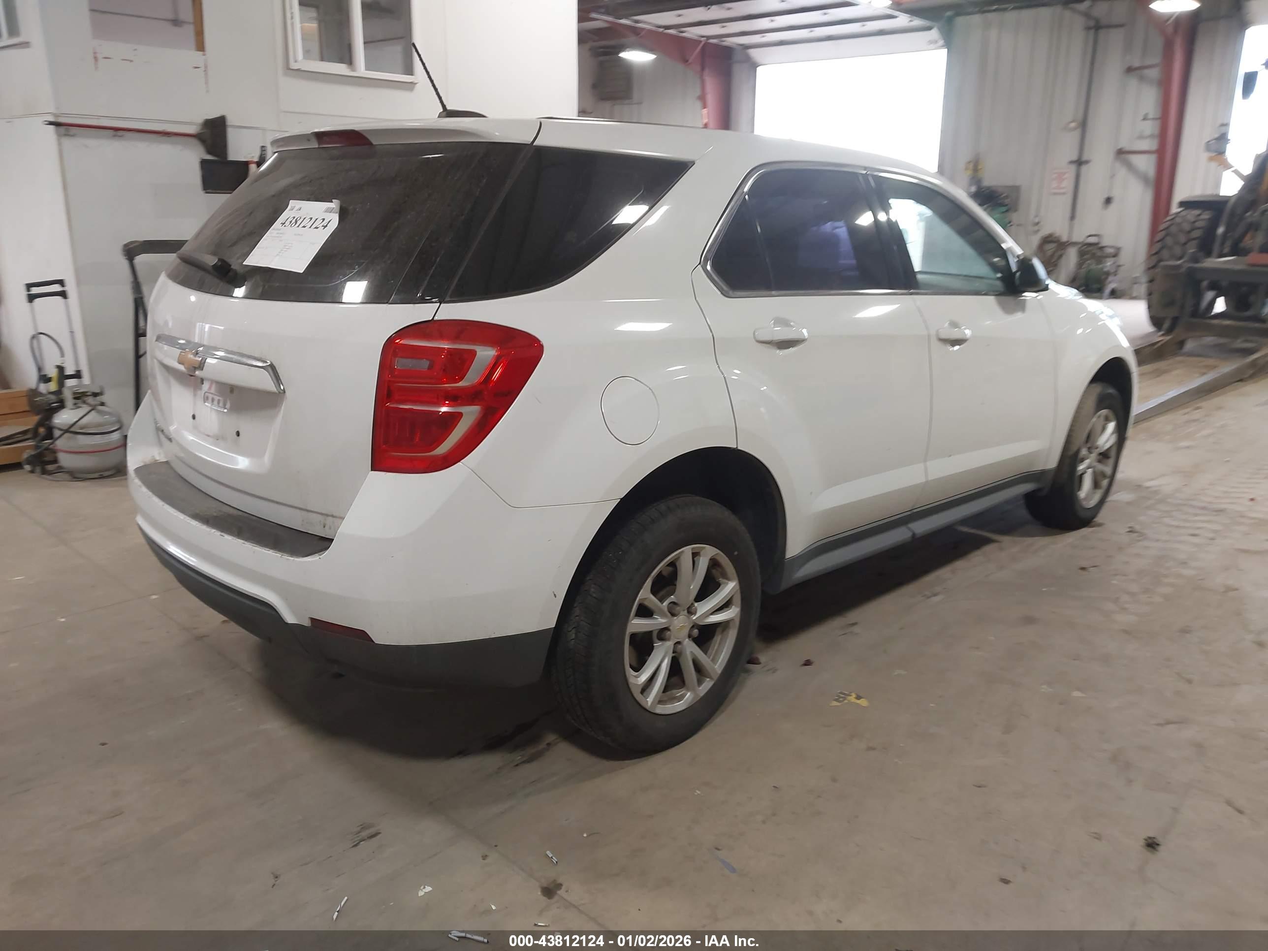 CHEVROLET EQUINOX image 4