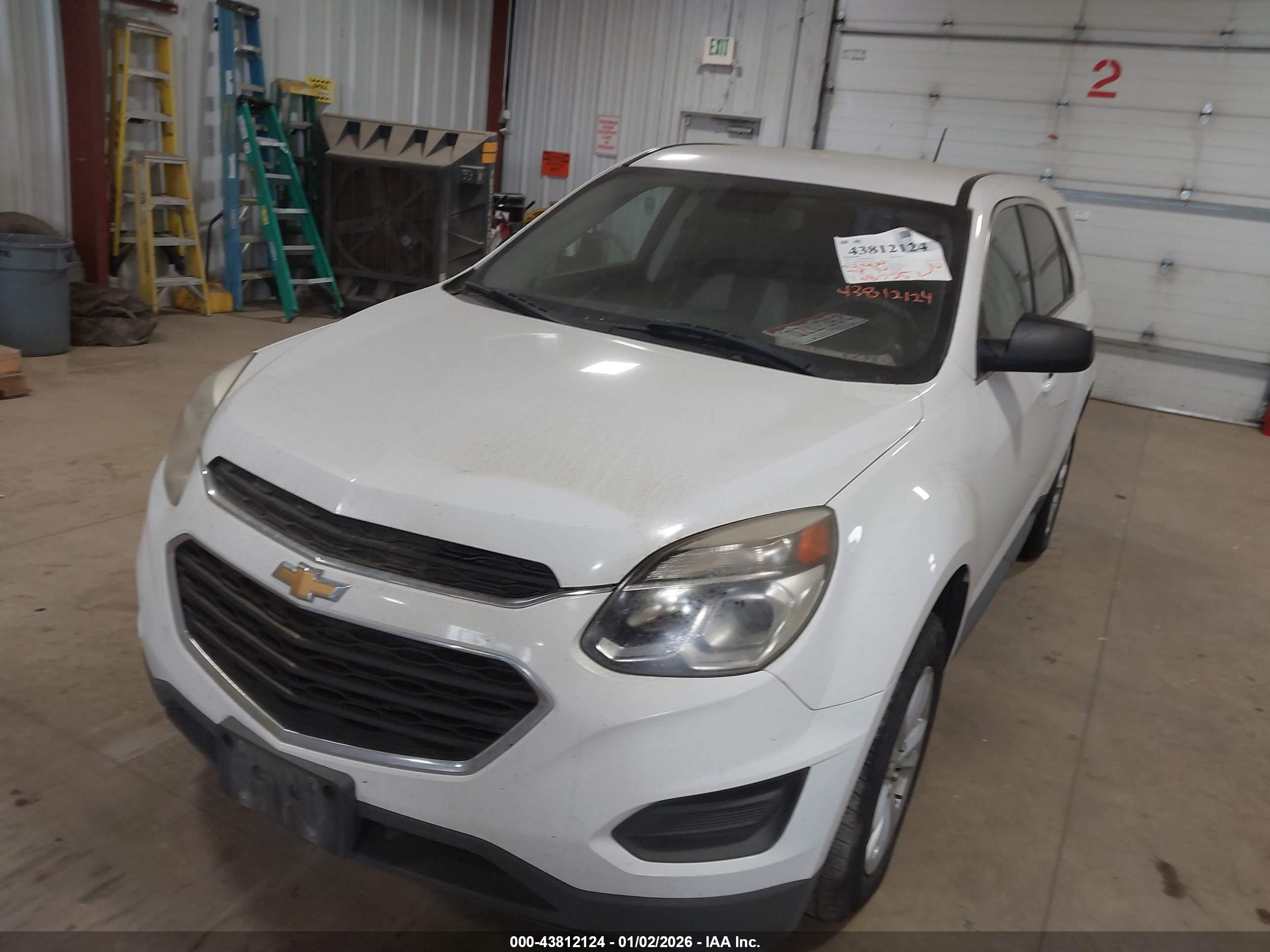CHEVROLET EQUINOX image 6