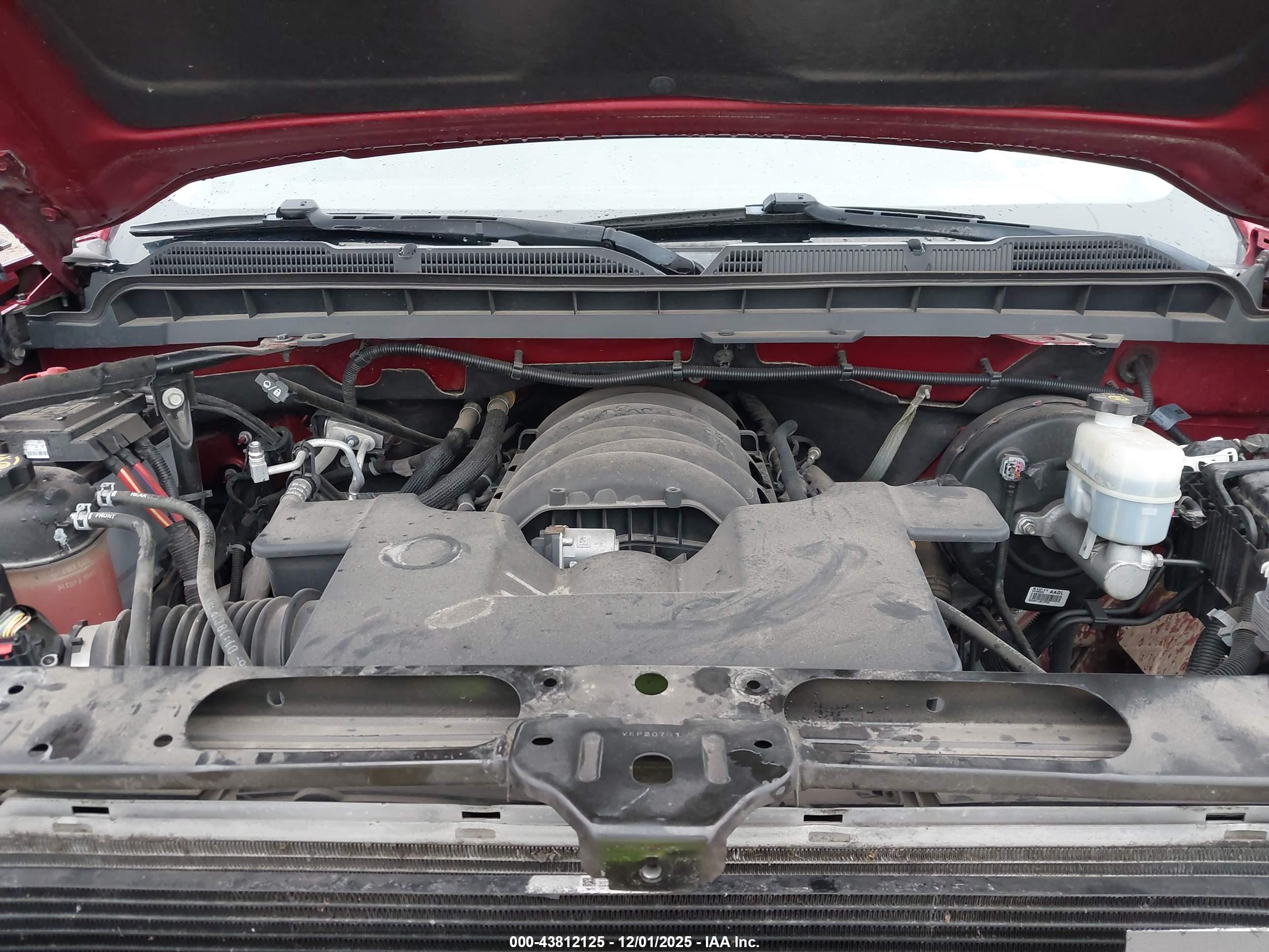 CHEVROLET SILVERADO image 10