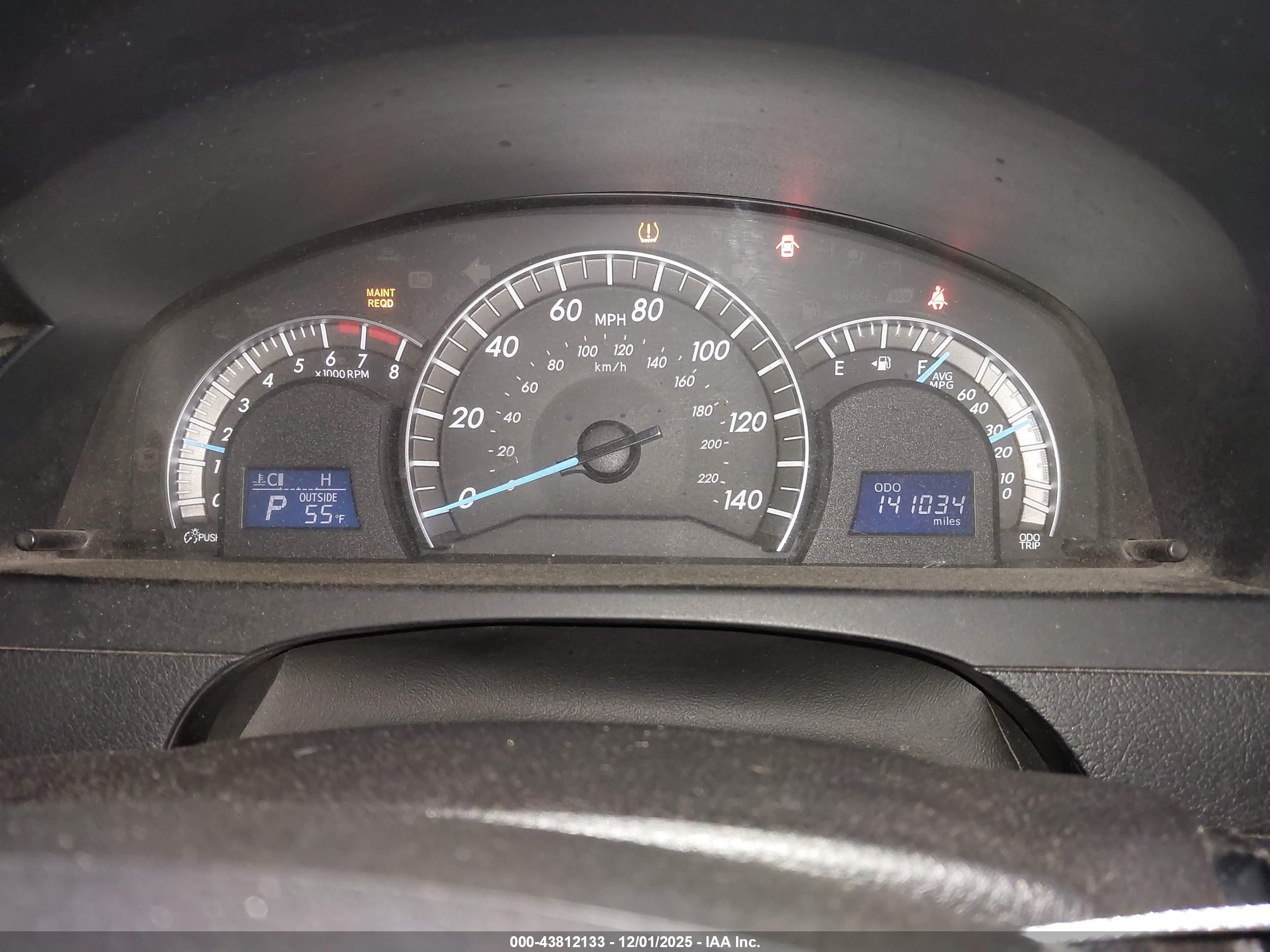TOYOTA CAMRY image 7