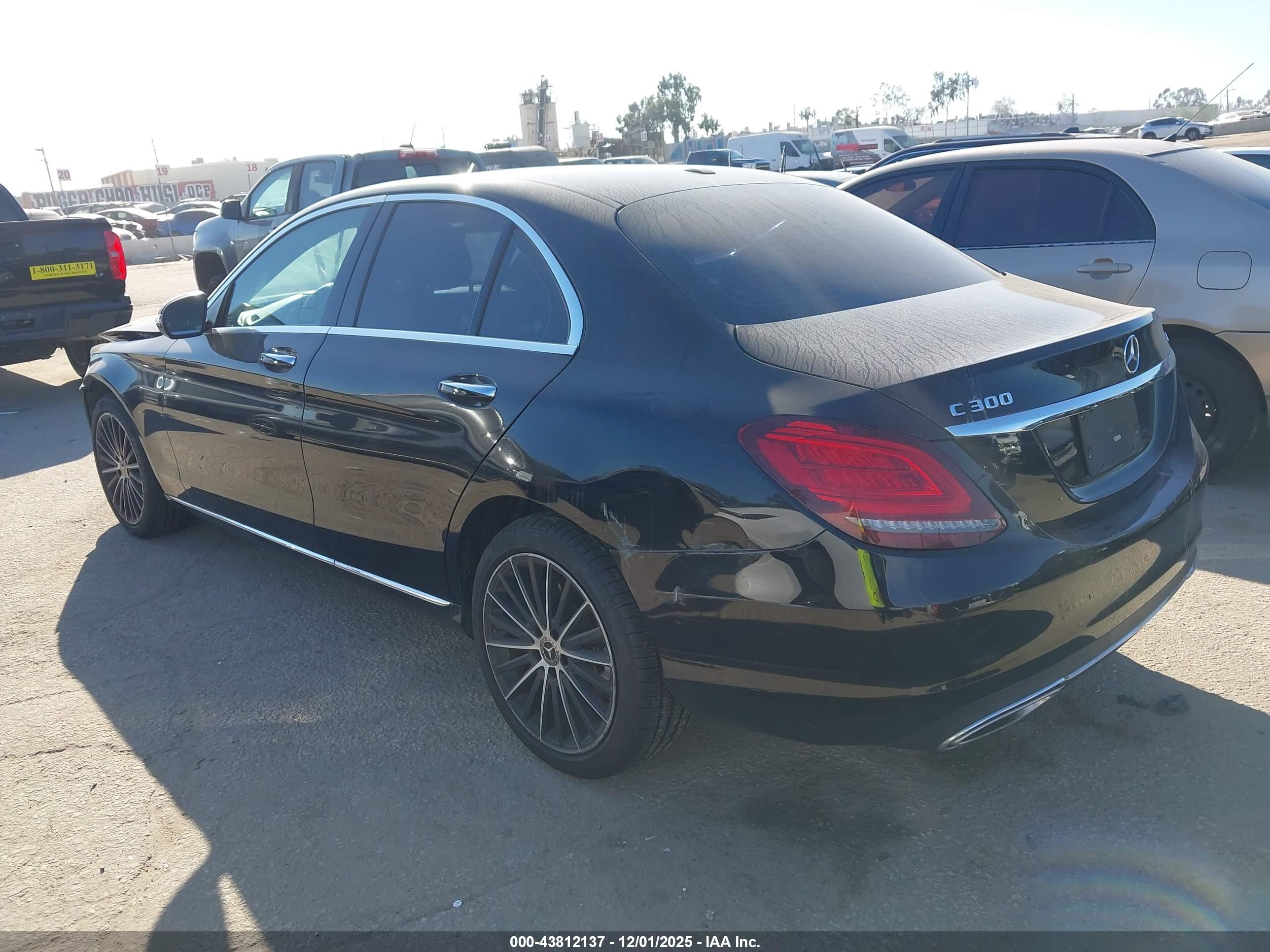 MERCEDES-BENZ C image 3