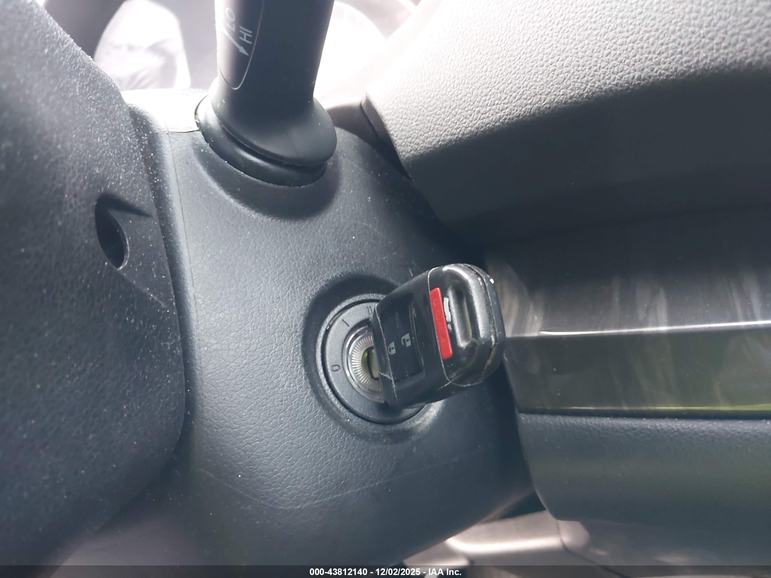 HONDA CR-V image 11