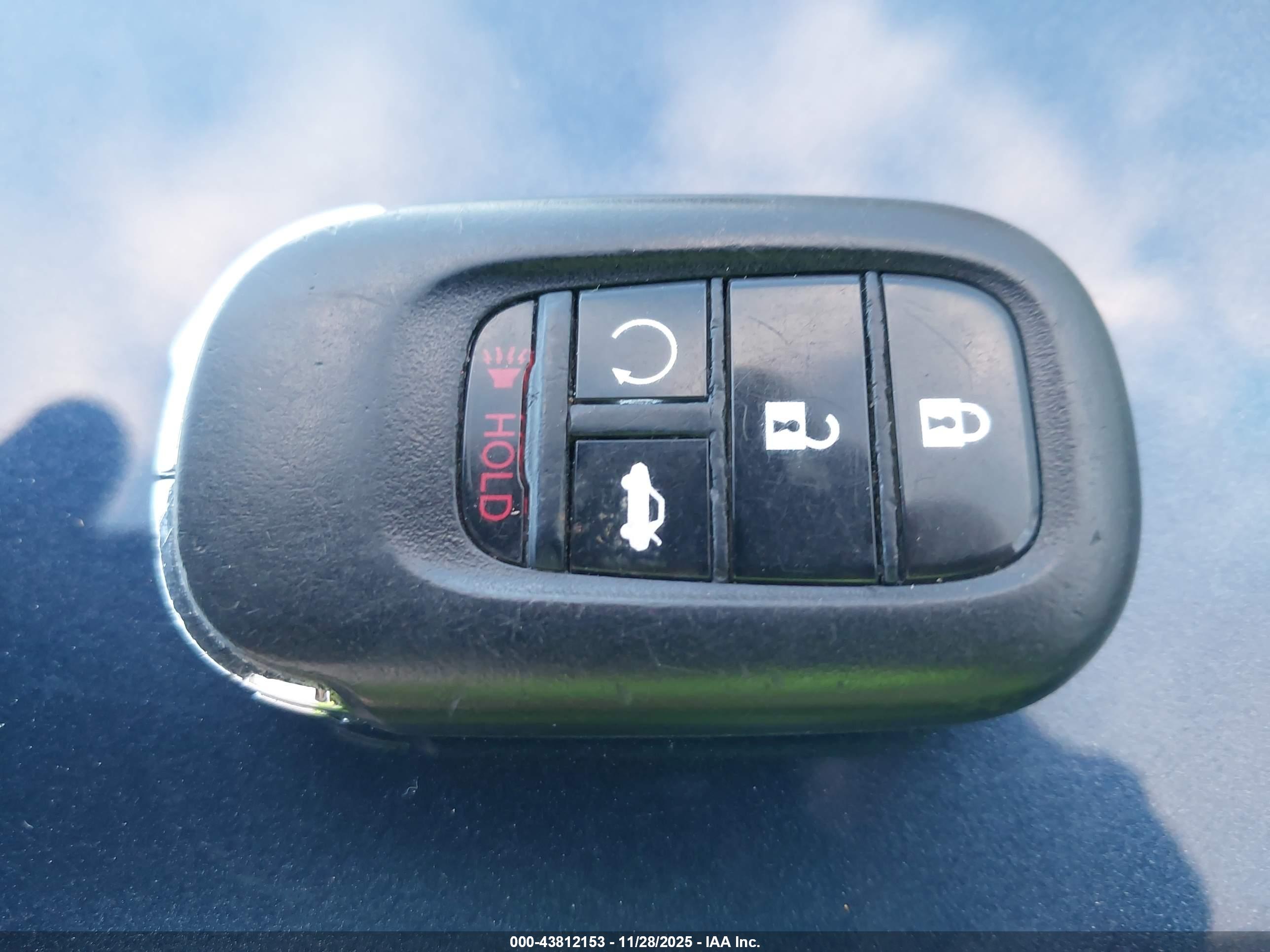 HONDA ACCORD image 11