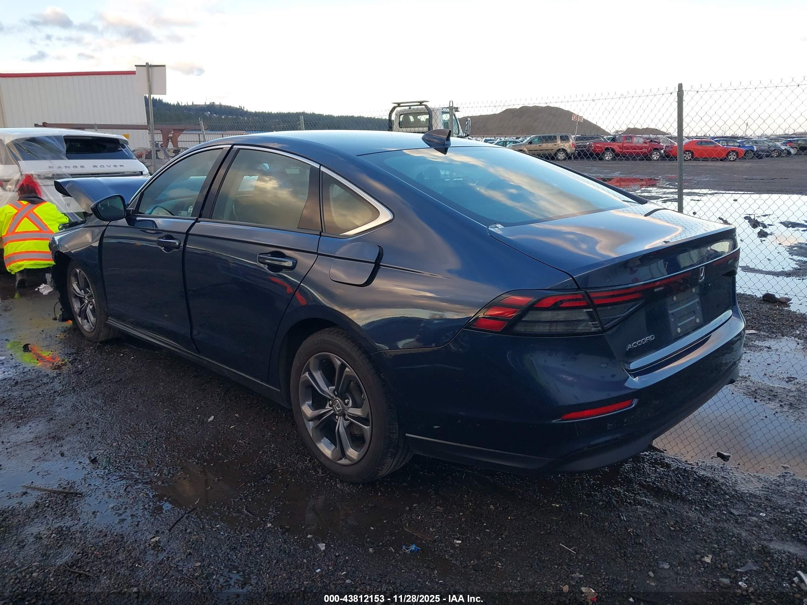 HONDA ACCORD image 3