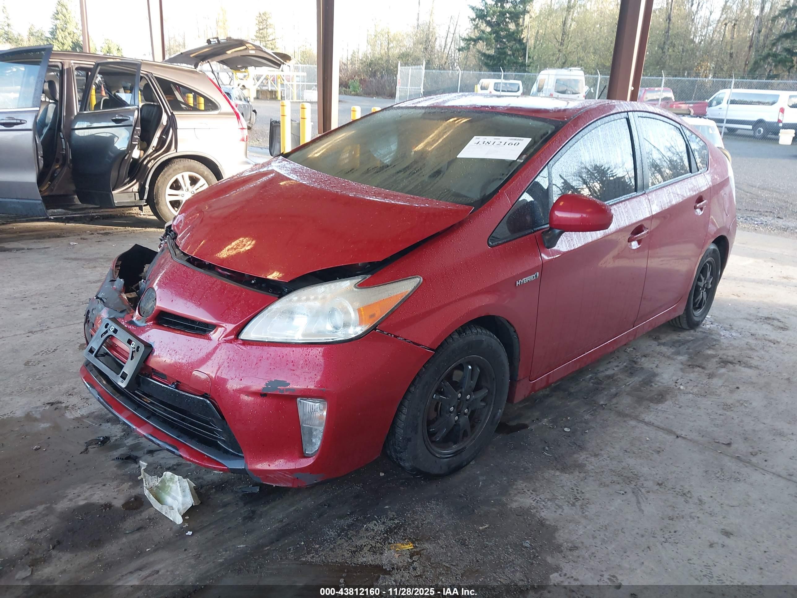 TOYOTA PRIUS image 2