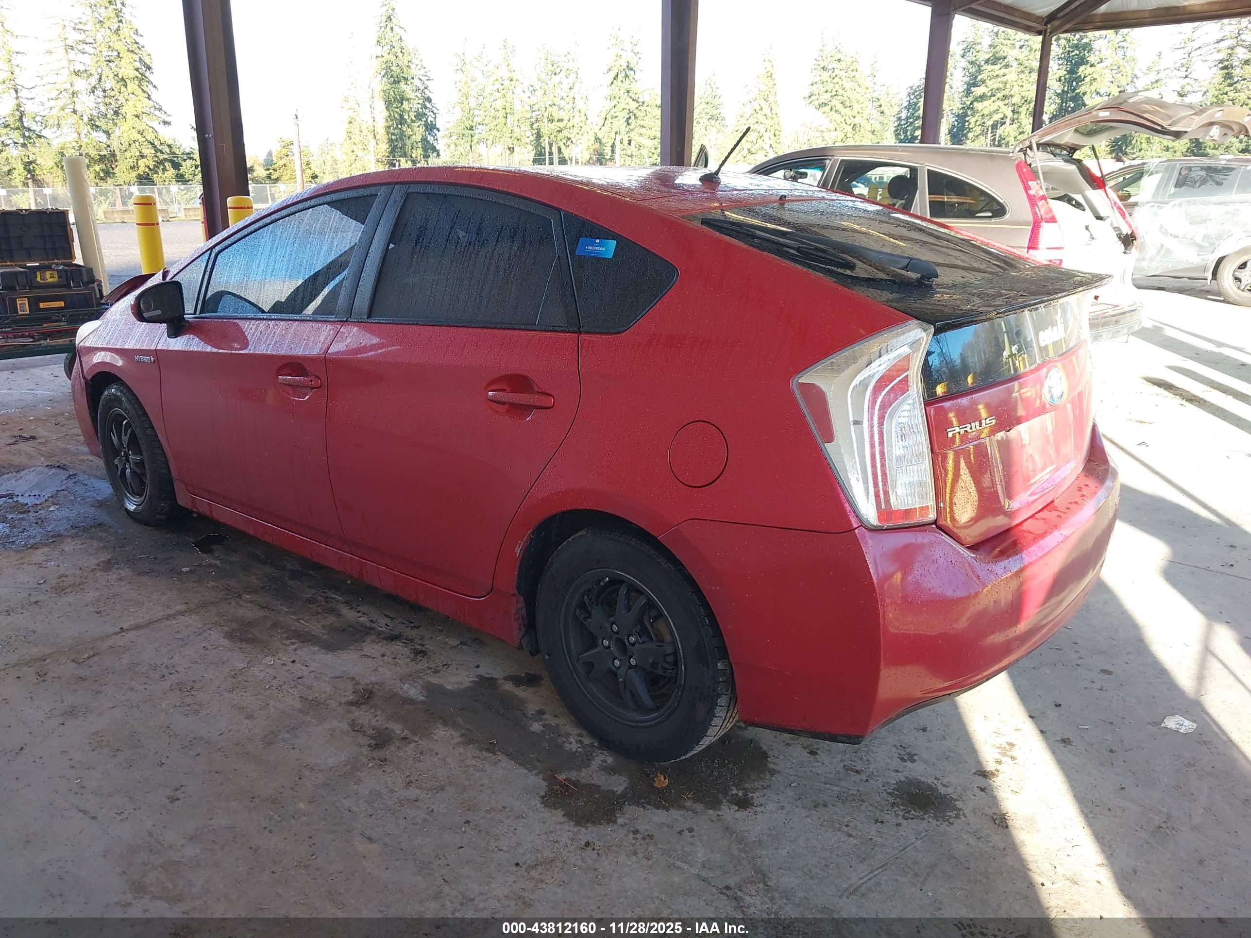 TOYOTA PRIUS image 3