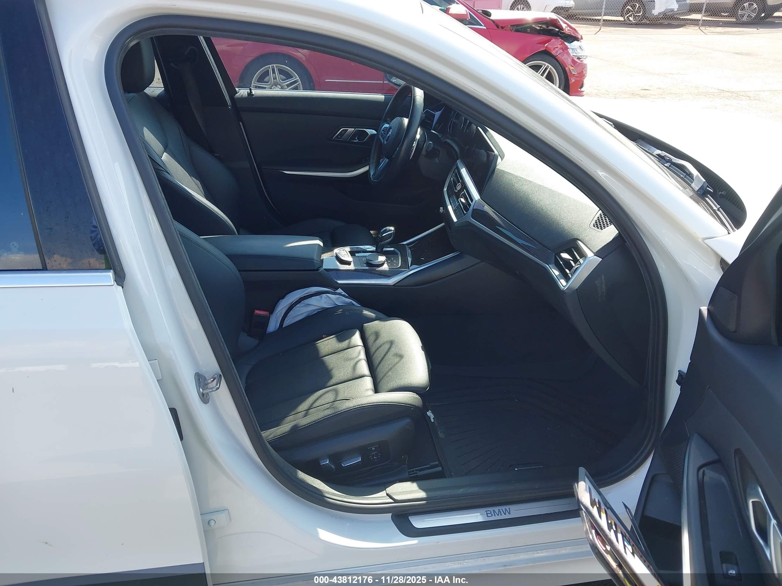 BMW 330I image 5