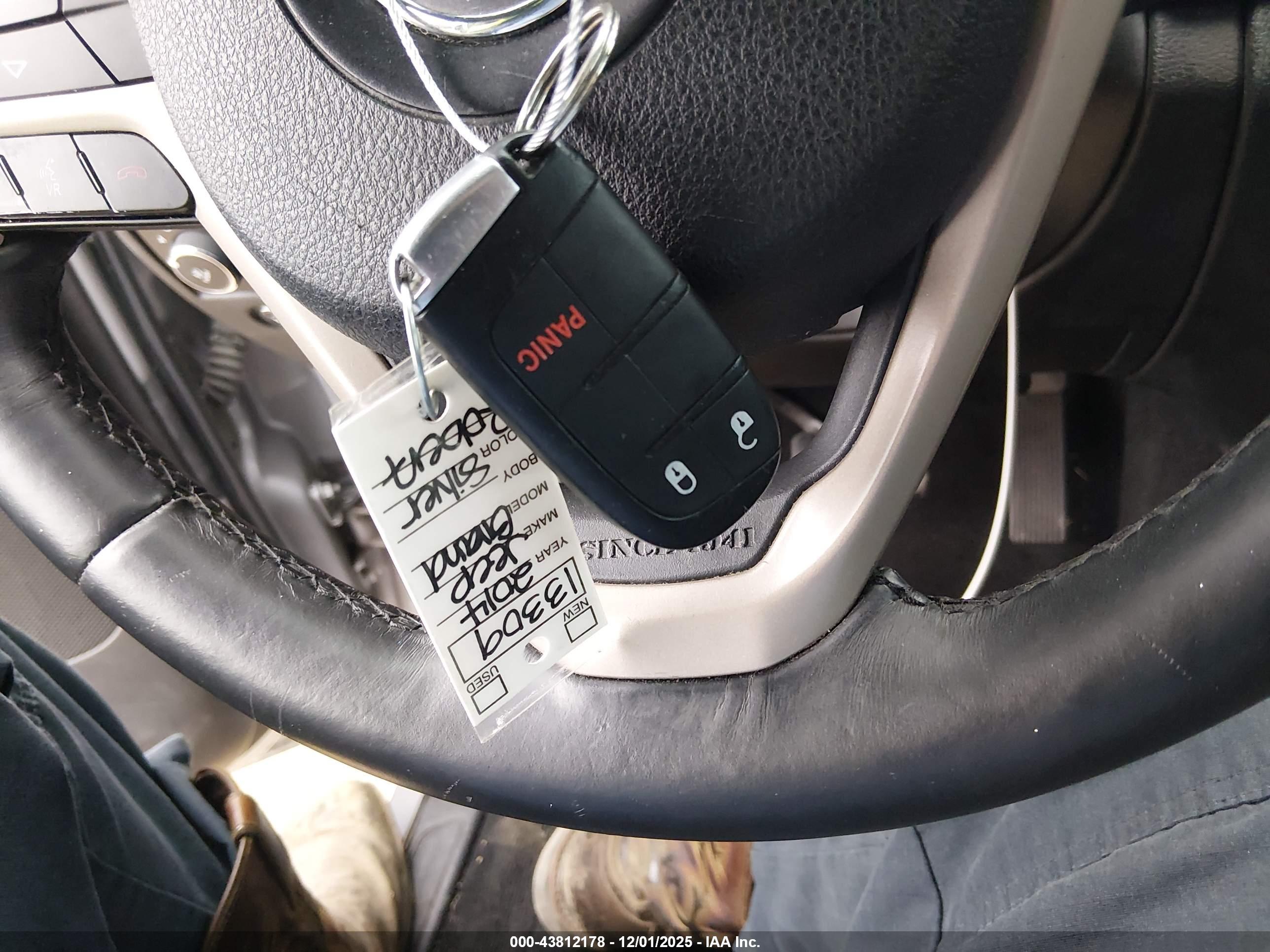 JEEP GRAND image 11