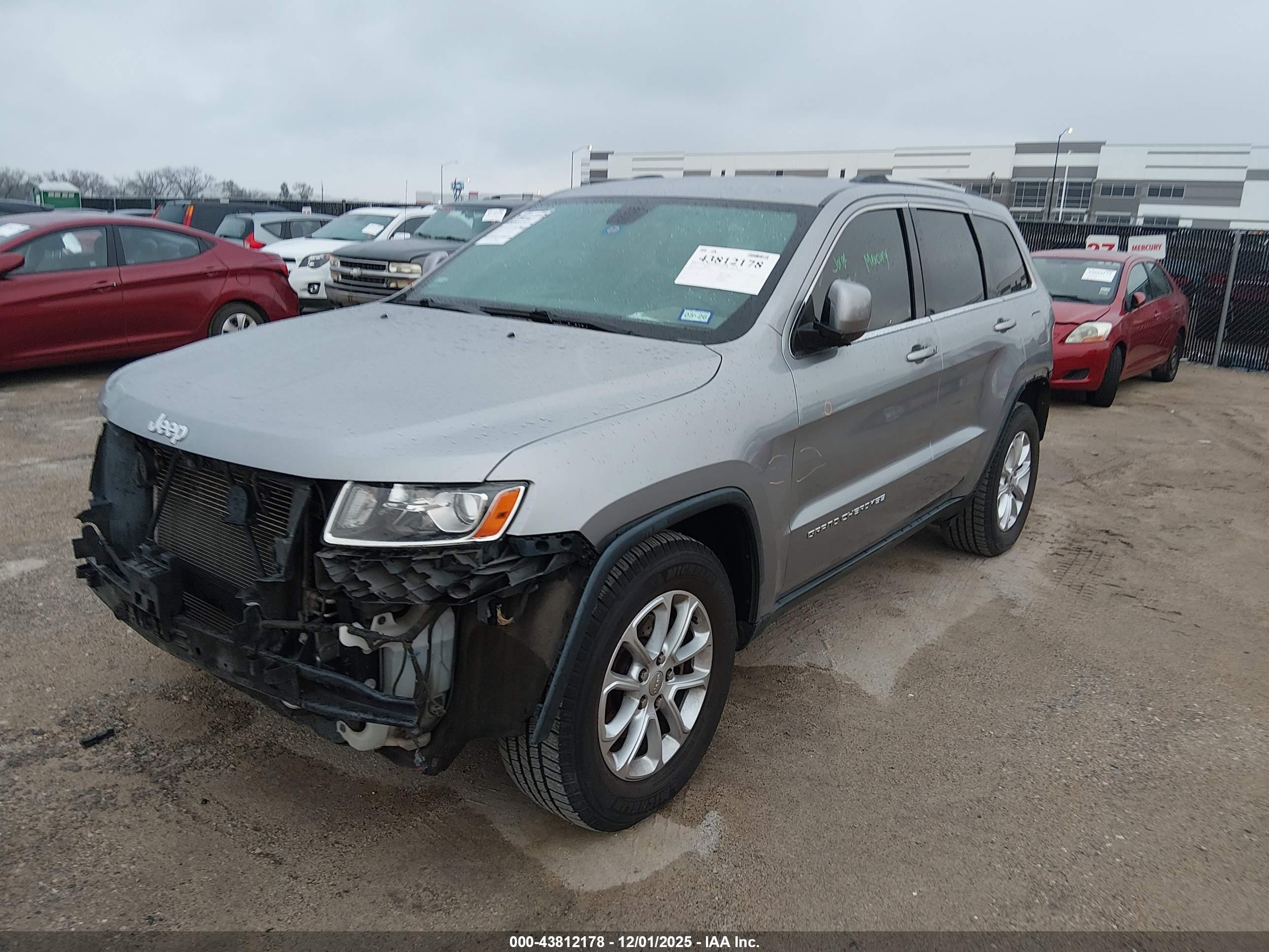JEEP GRAND image 2