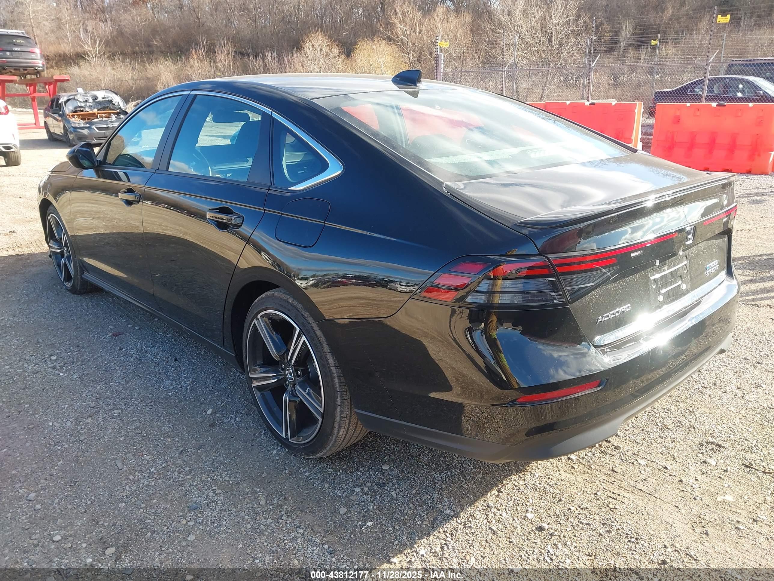 HONDA ACCORD image 3