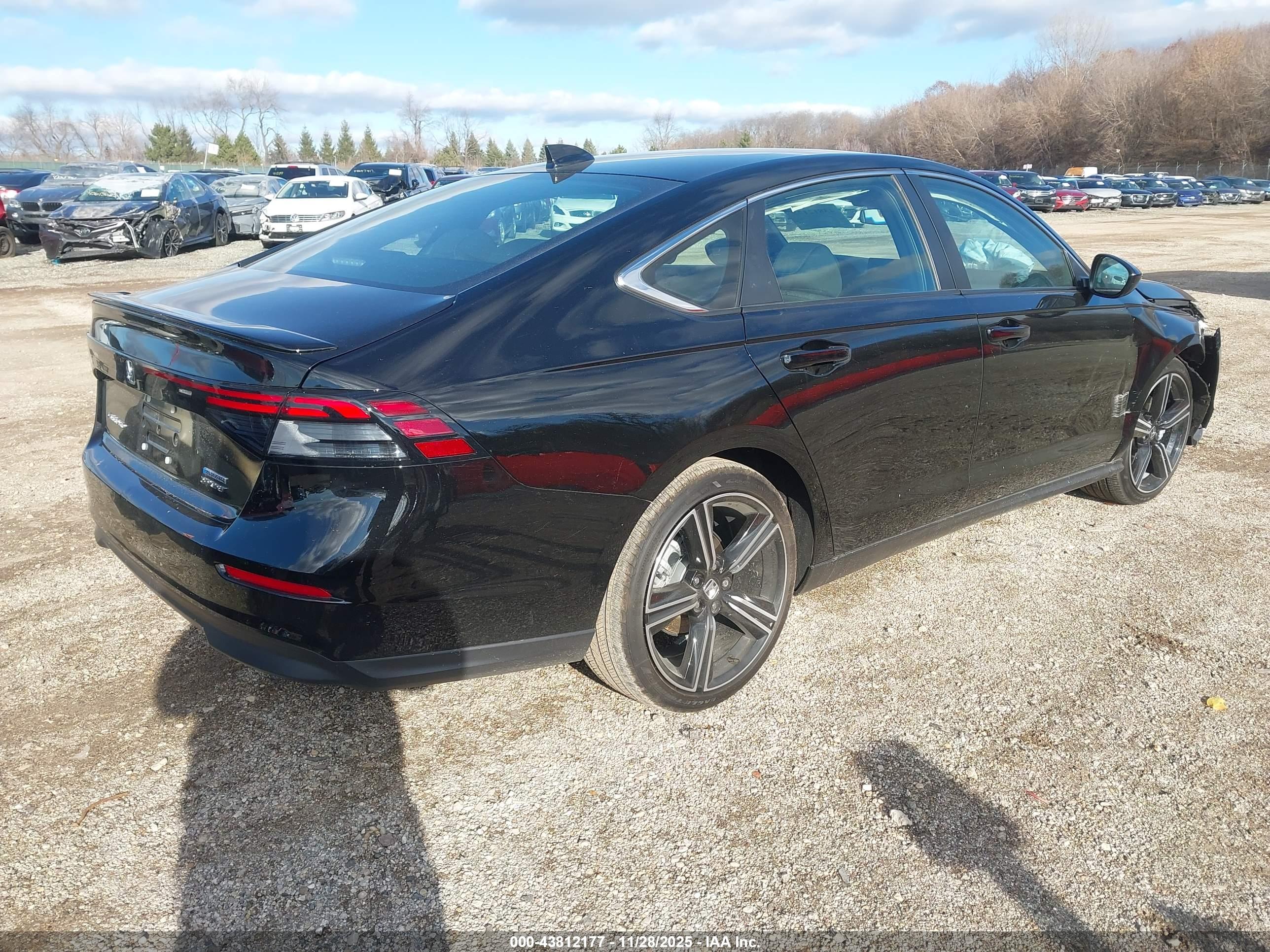 HONDA ACCORD image 4