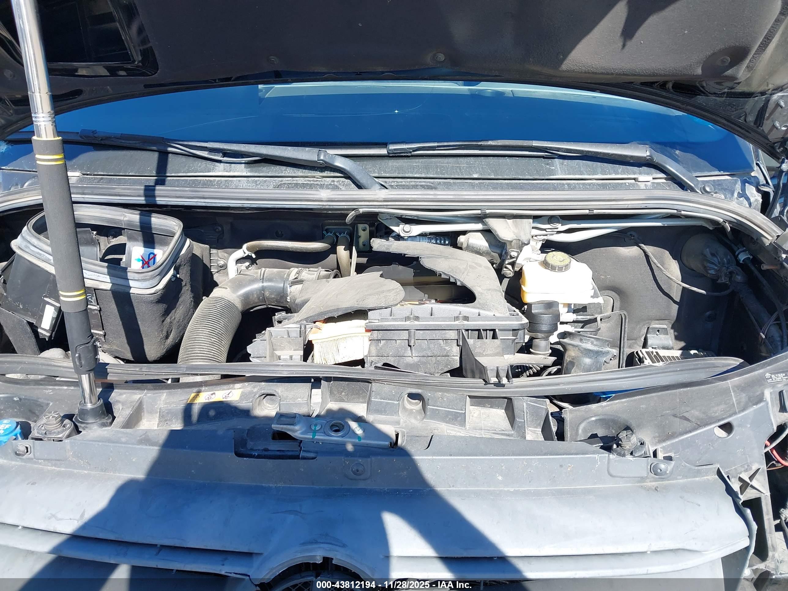 MERCEDES-BENZ SPRINTER image 10