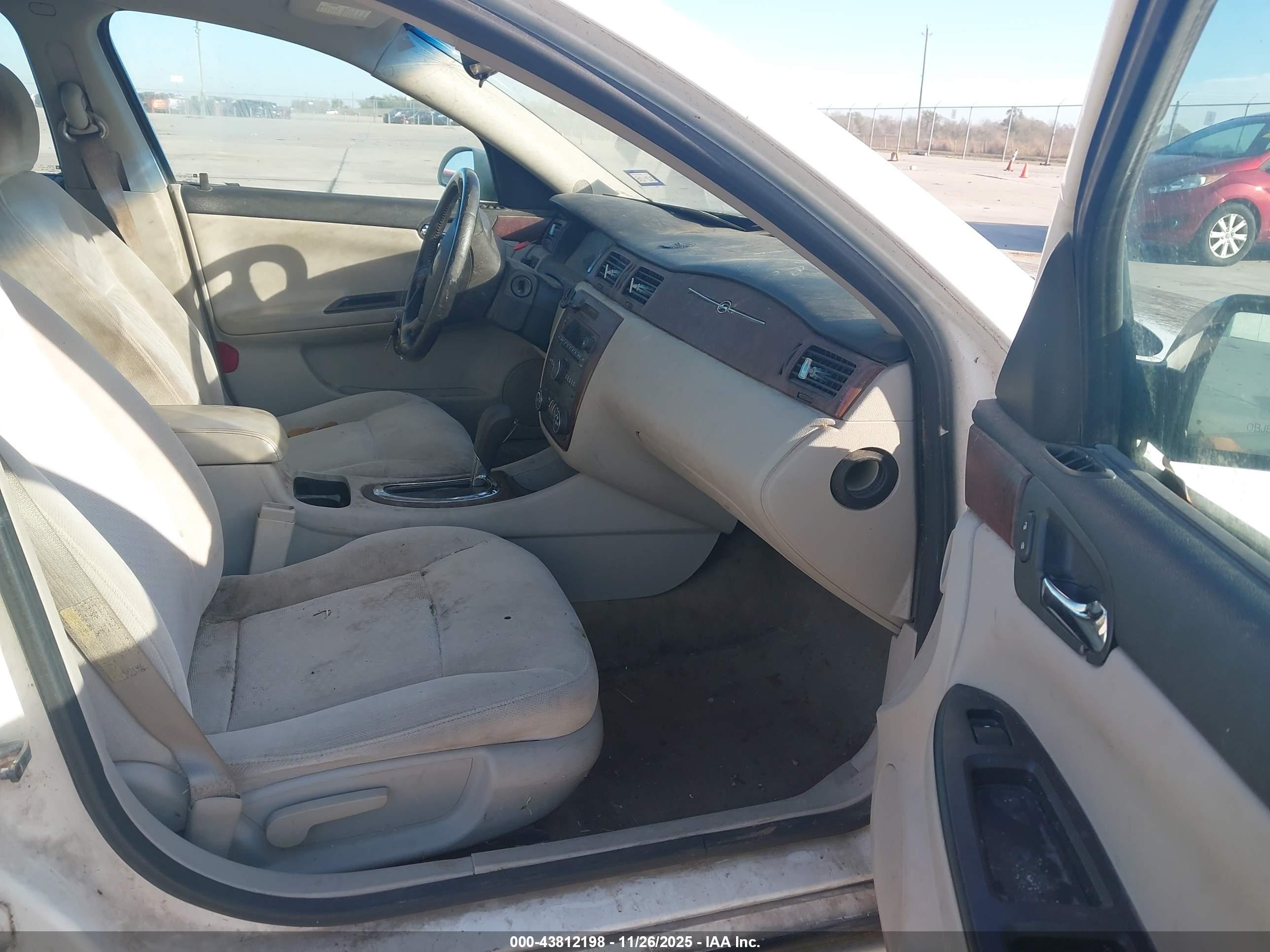 CHEVROLET IMPALA image 5