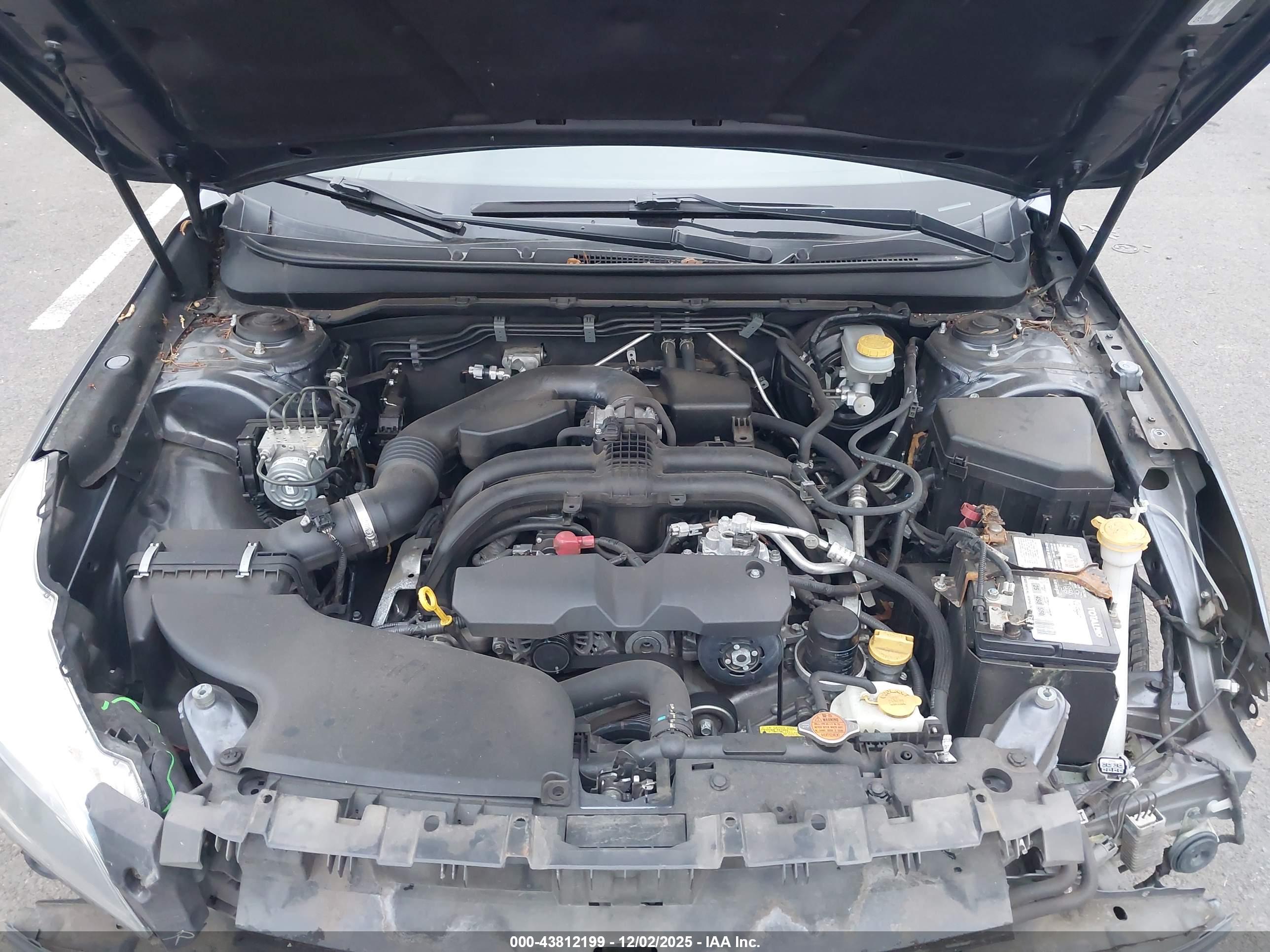 SUBARU OUTBACK image 10