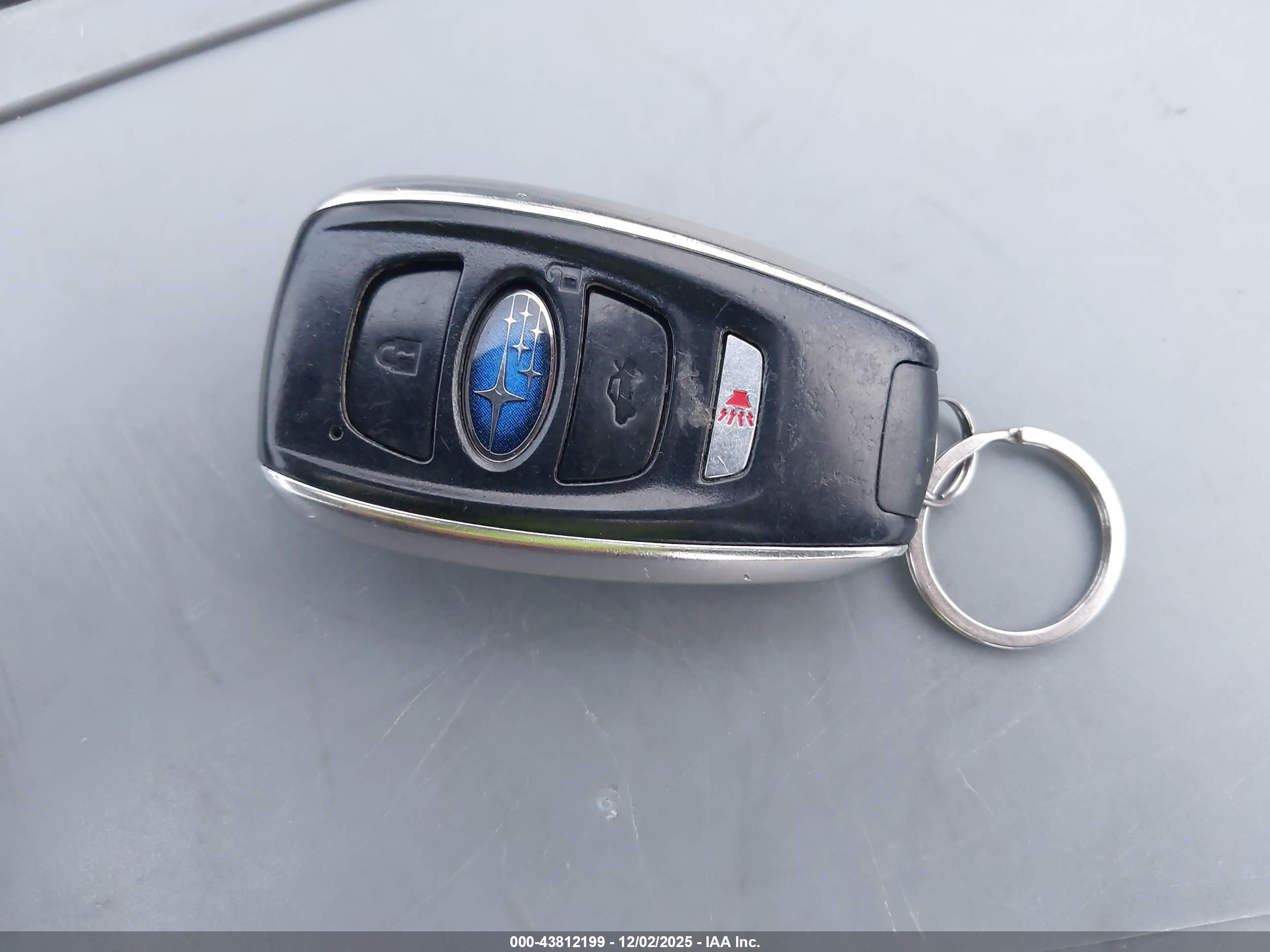 SUBARU OUTBACK image 11