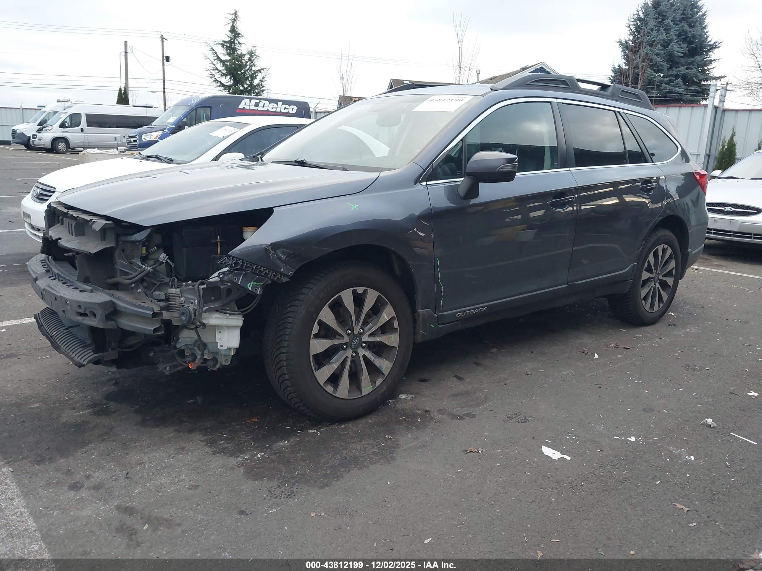 SUBARU OUTBACK image 2