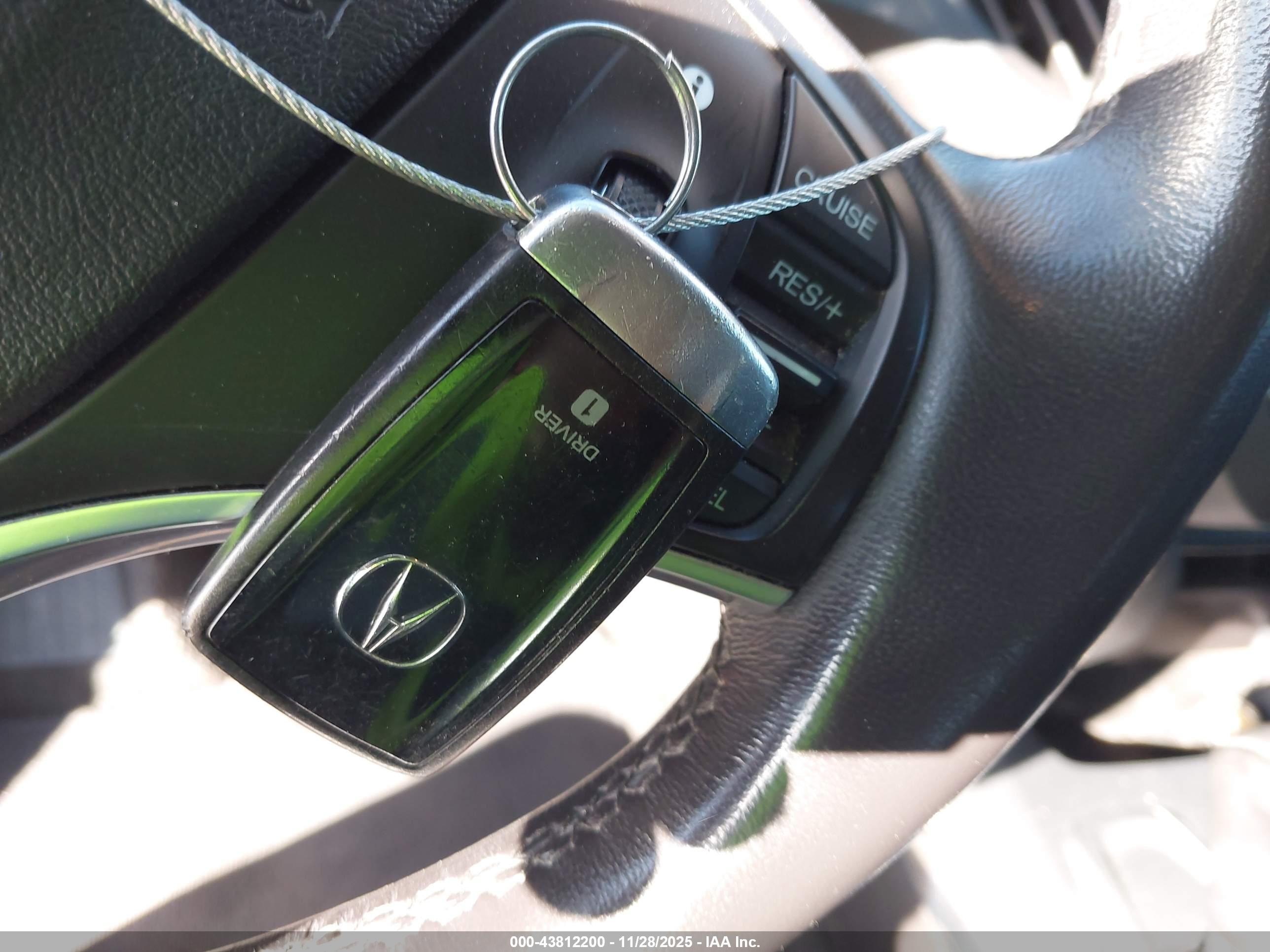 ACURA MDX image 11