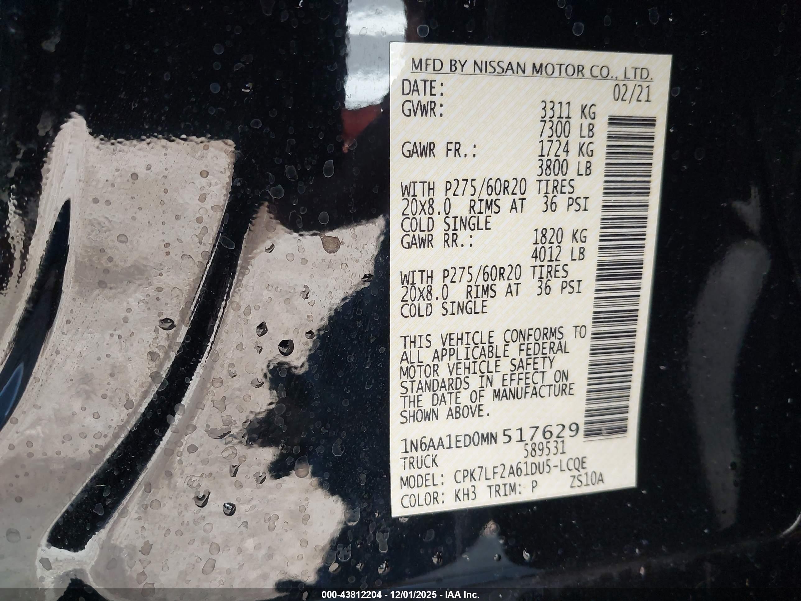 NISSAN TITAN image 9