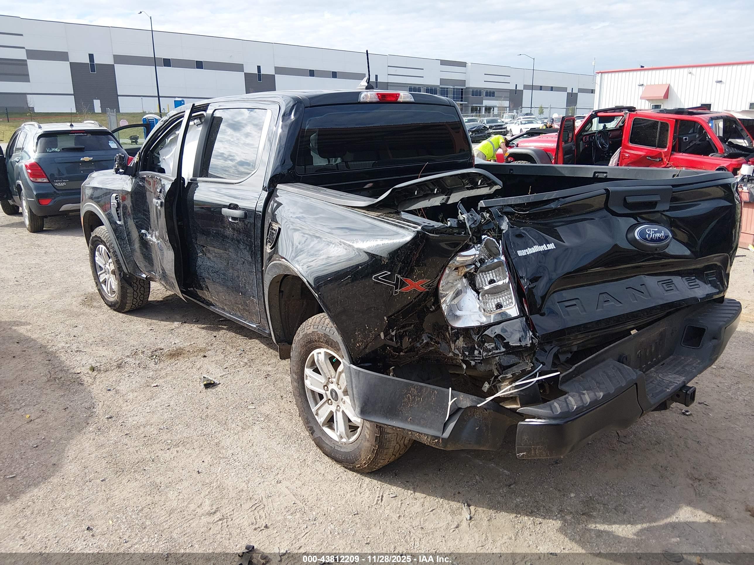 FORD RANGER image 3