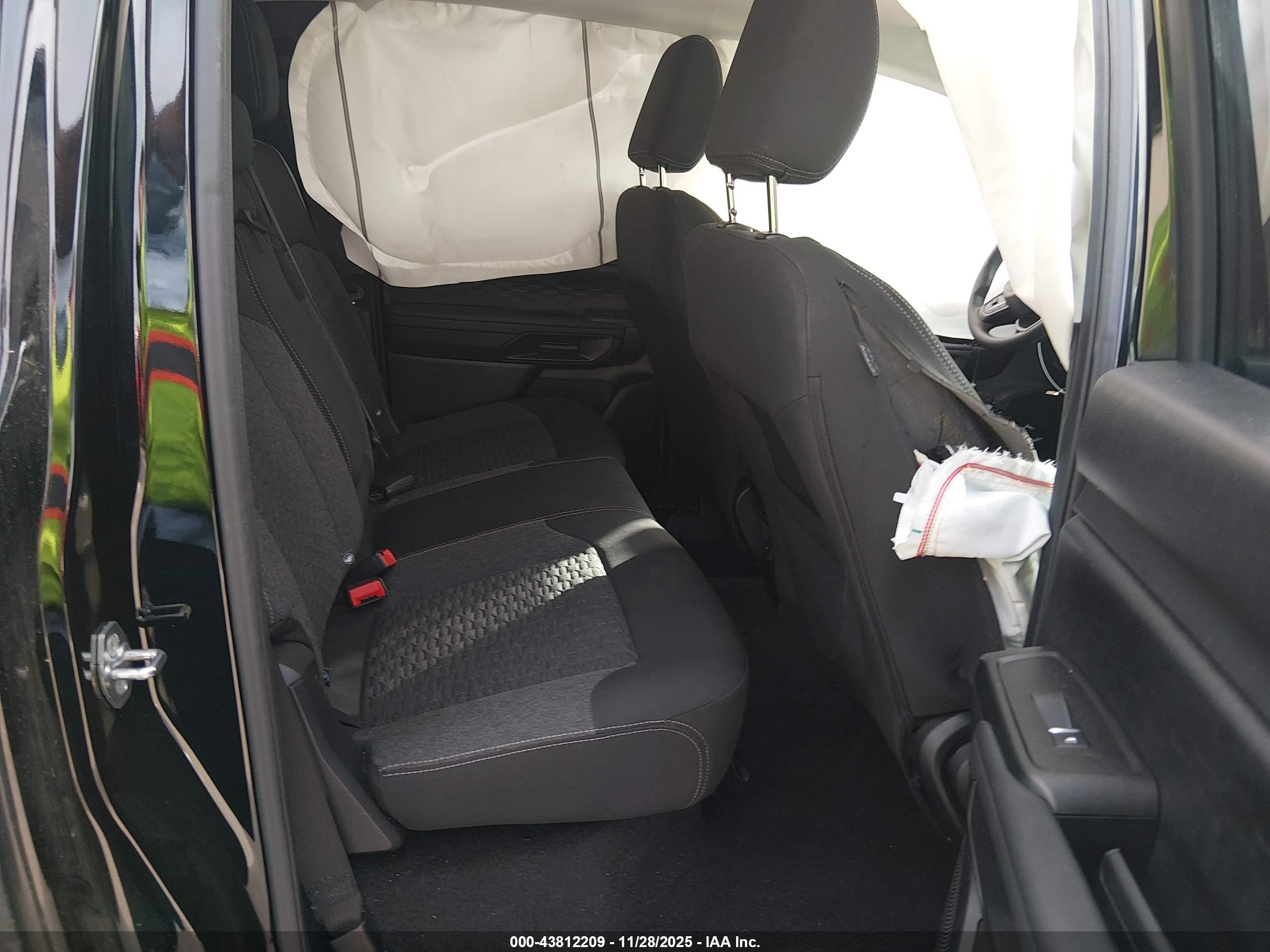 FORD RANGER image 8