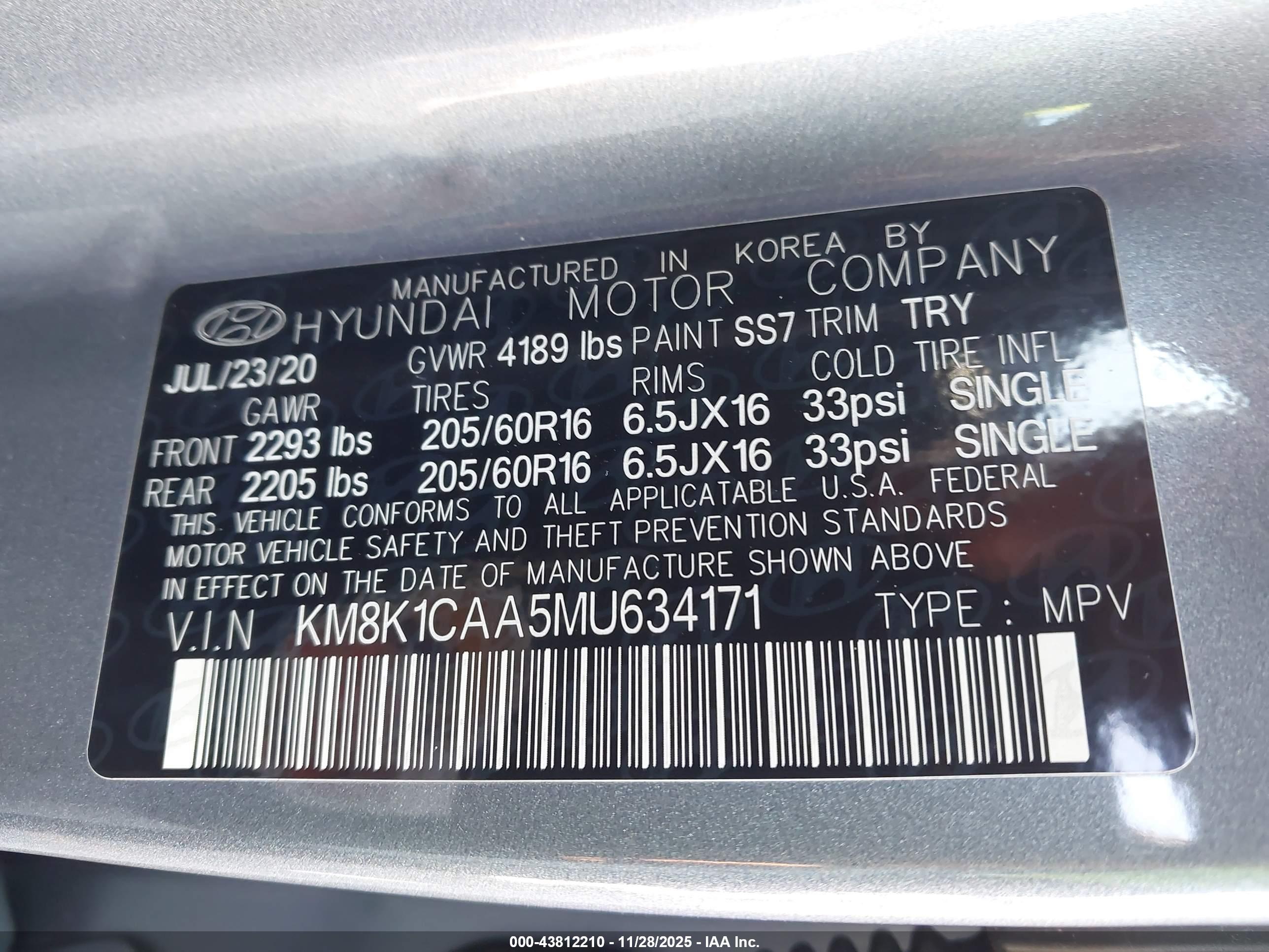 HYUNDAI KONA image 9