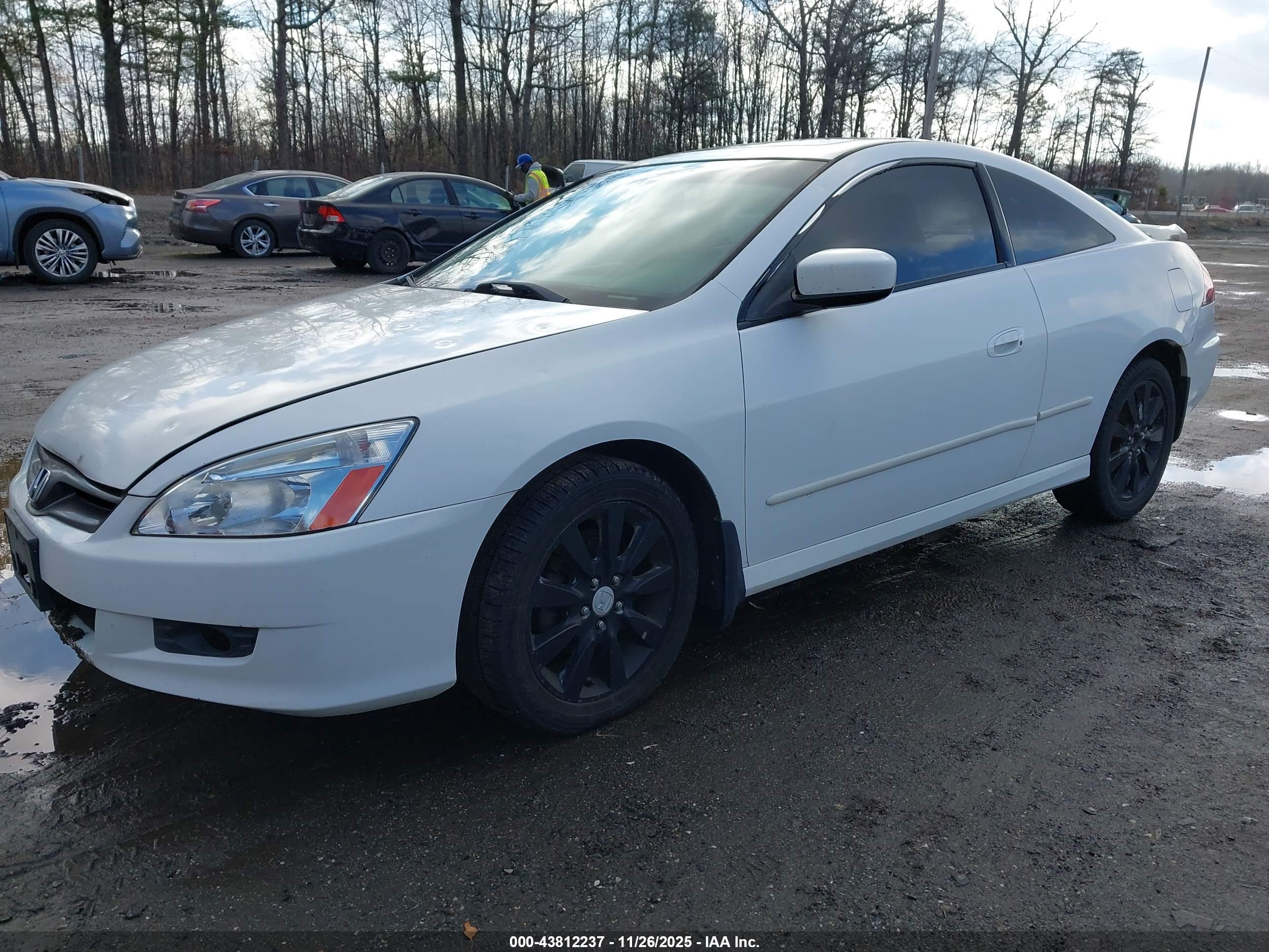 HONDA ACCORD image 2