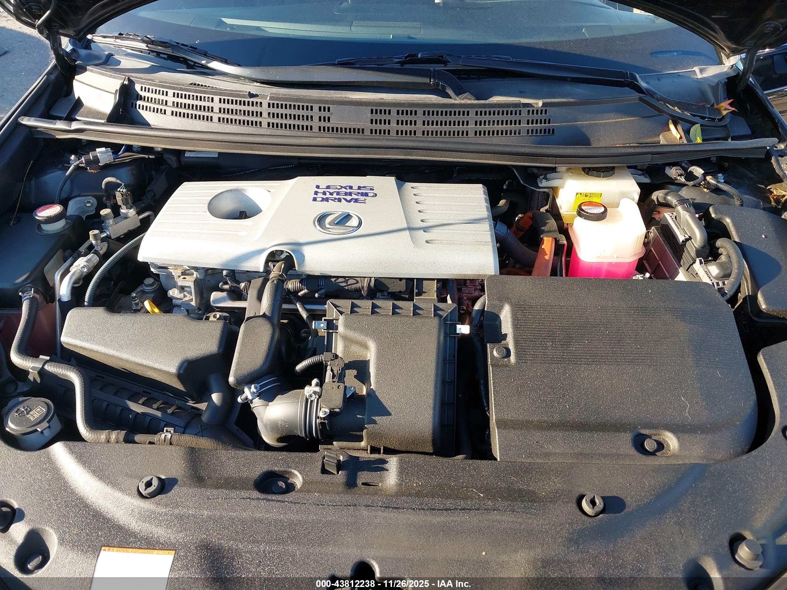 LEXUS CT image 10