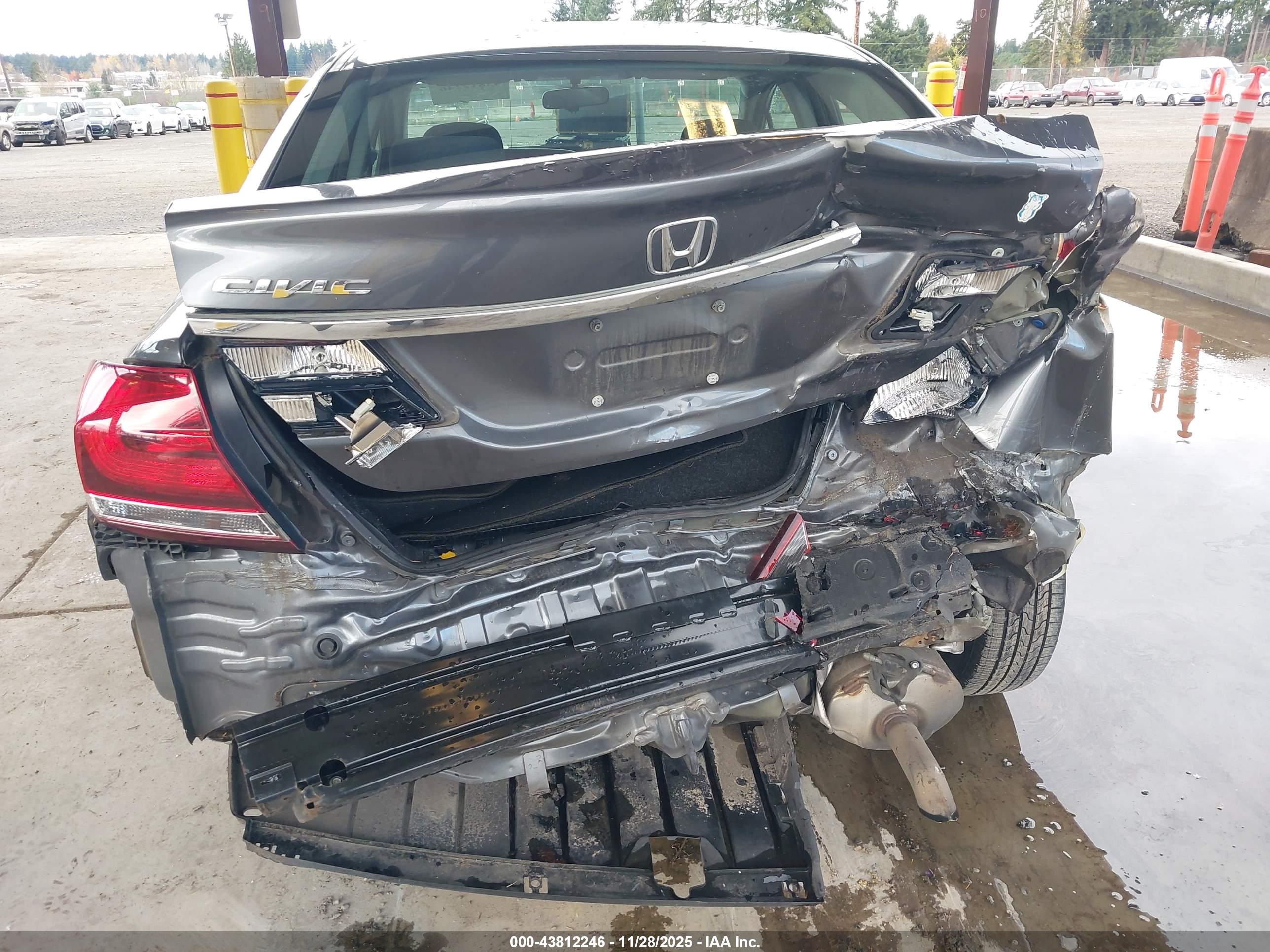 HONDA CIVIC image 6