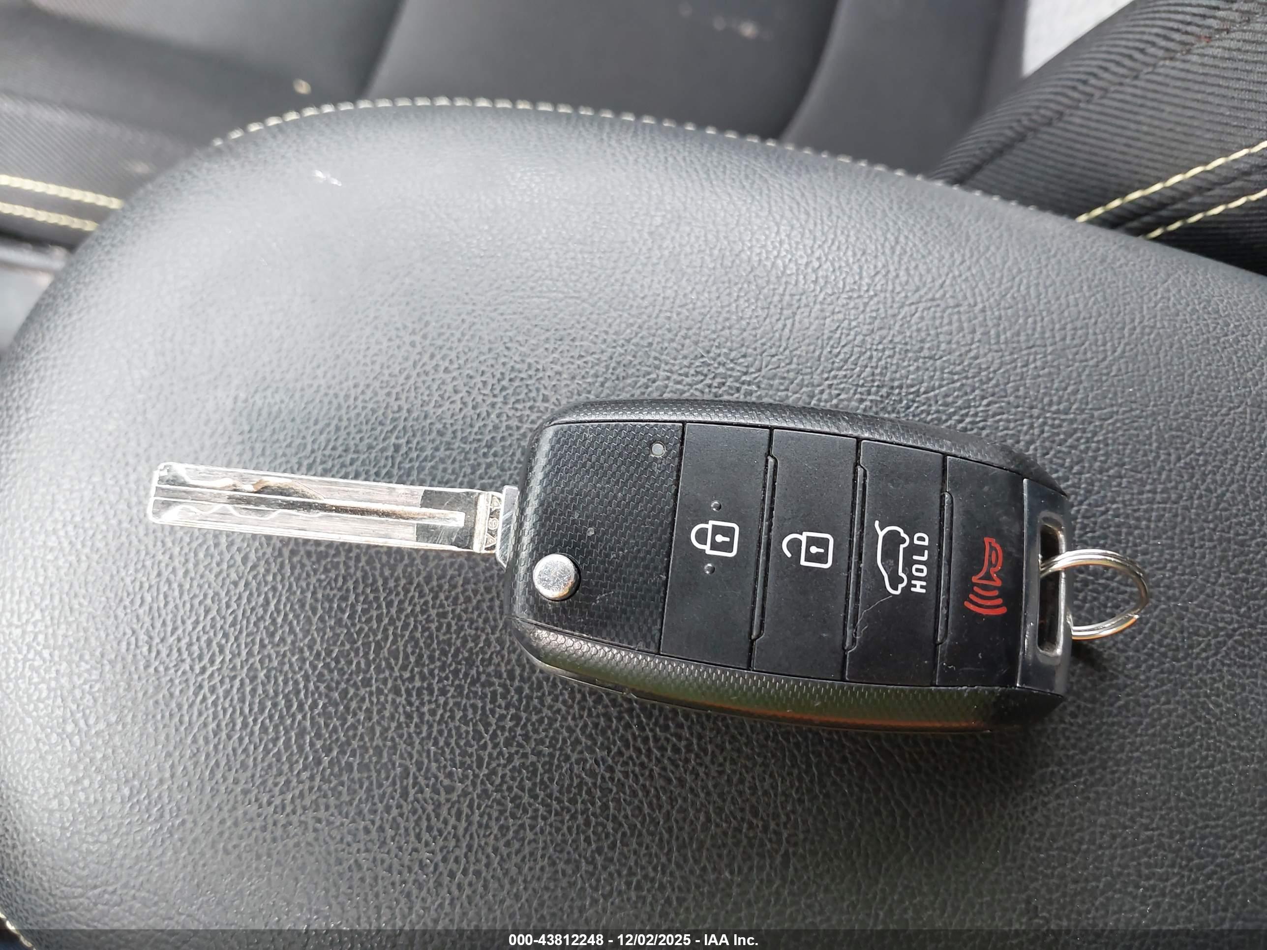 KIA SOUL image 11
