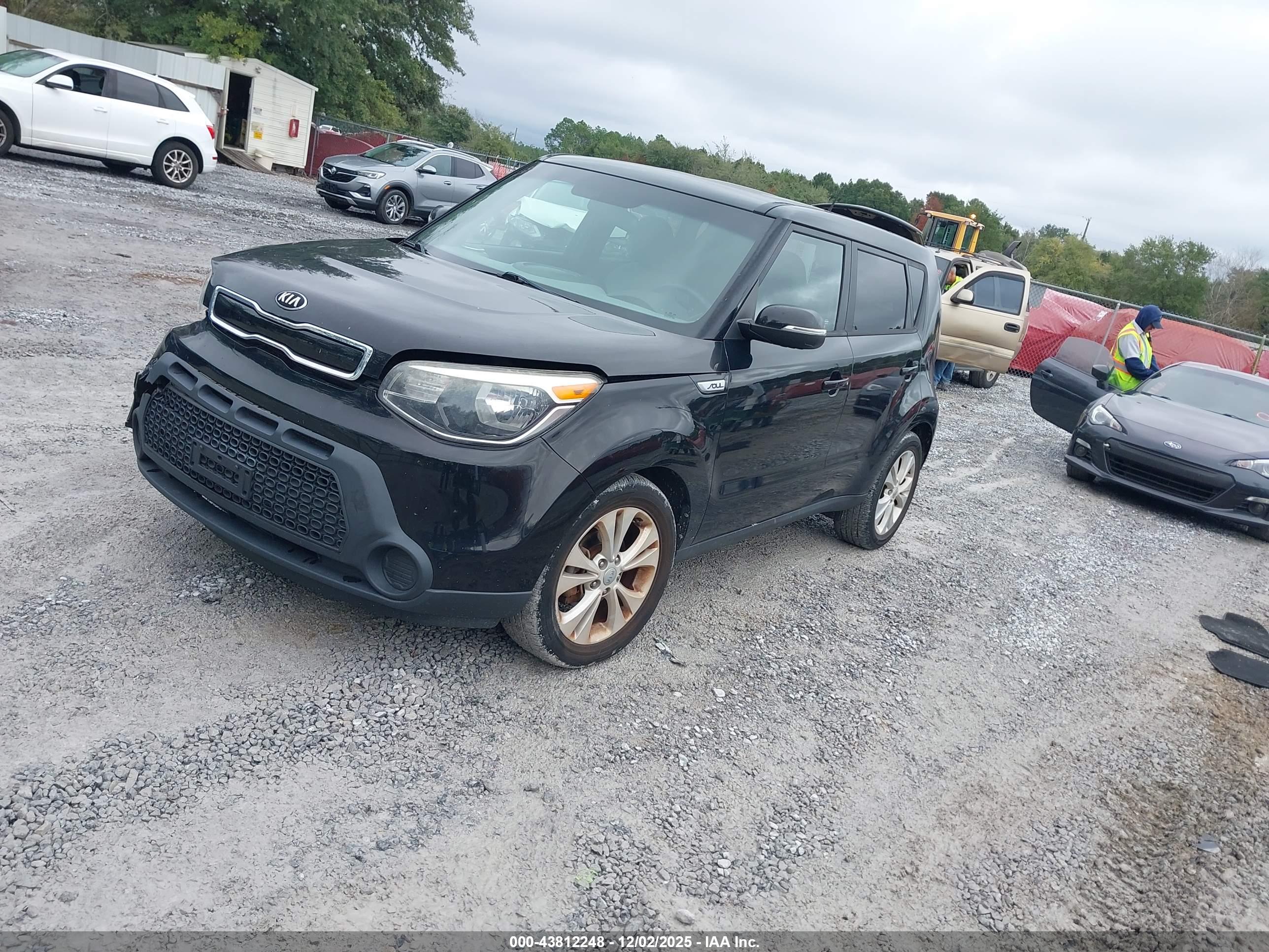 KIA SOUL image 2