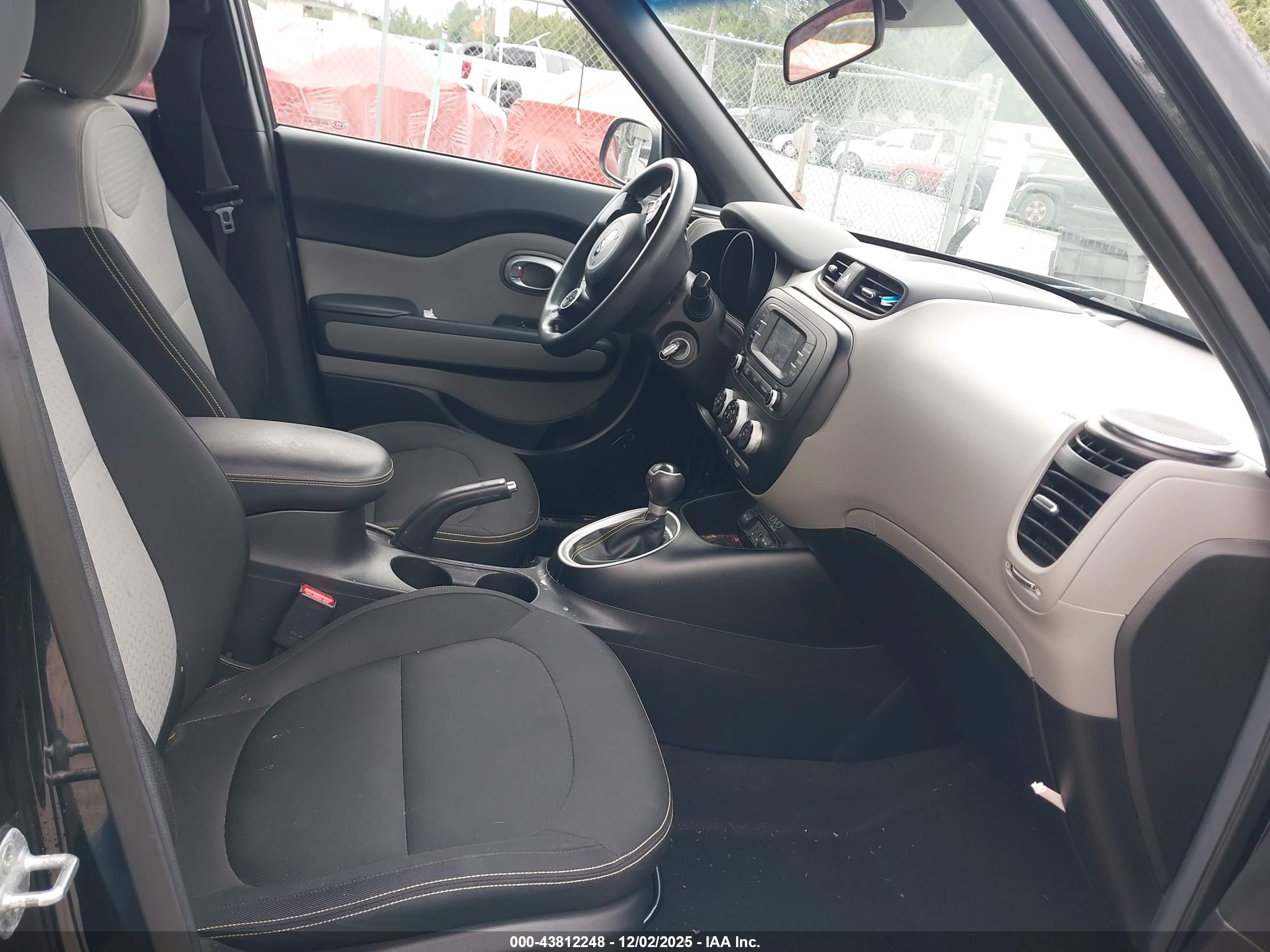 KIA SOUL image 5