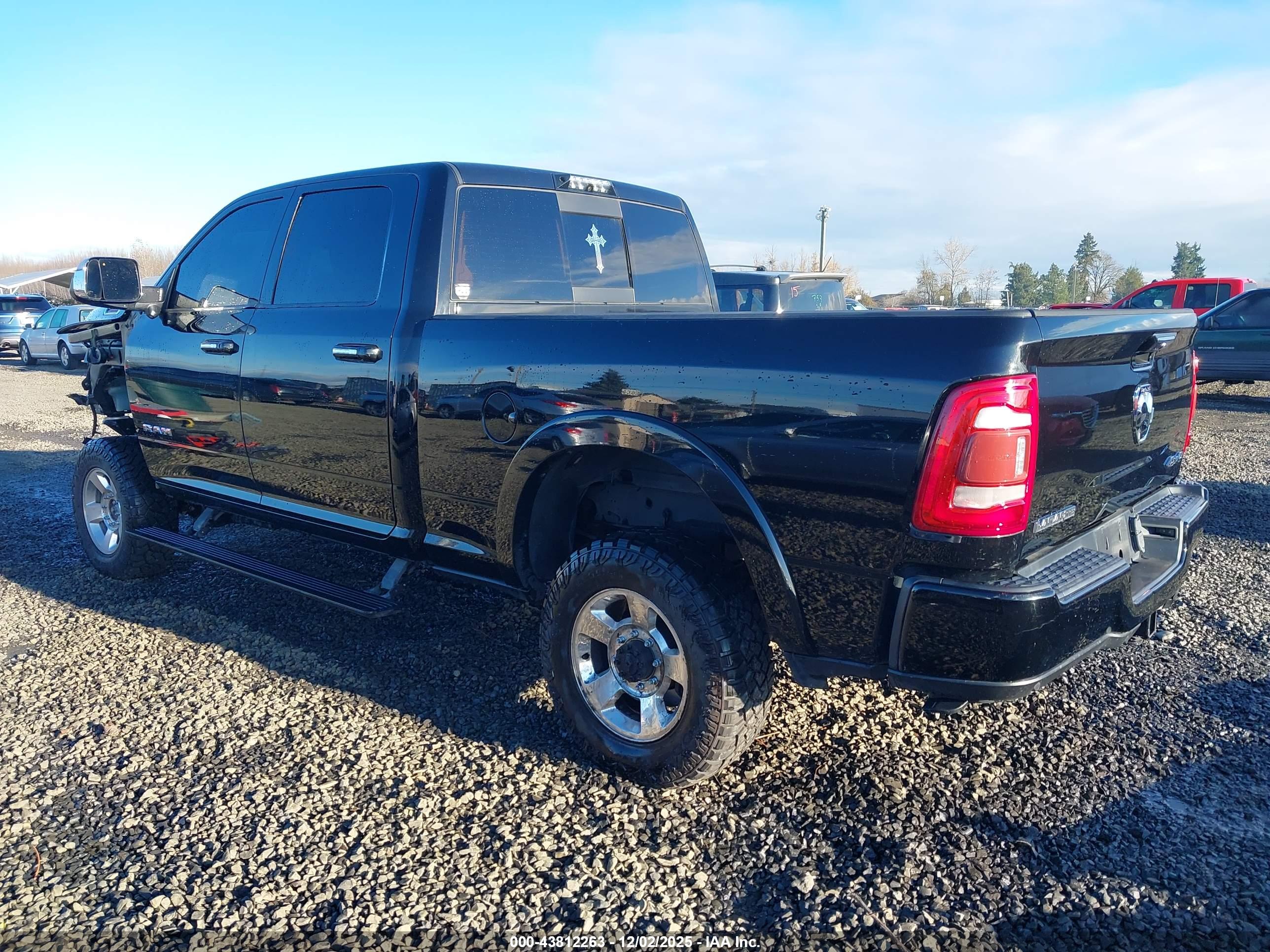 RAM 3500 image 3
