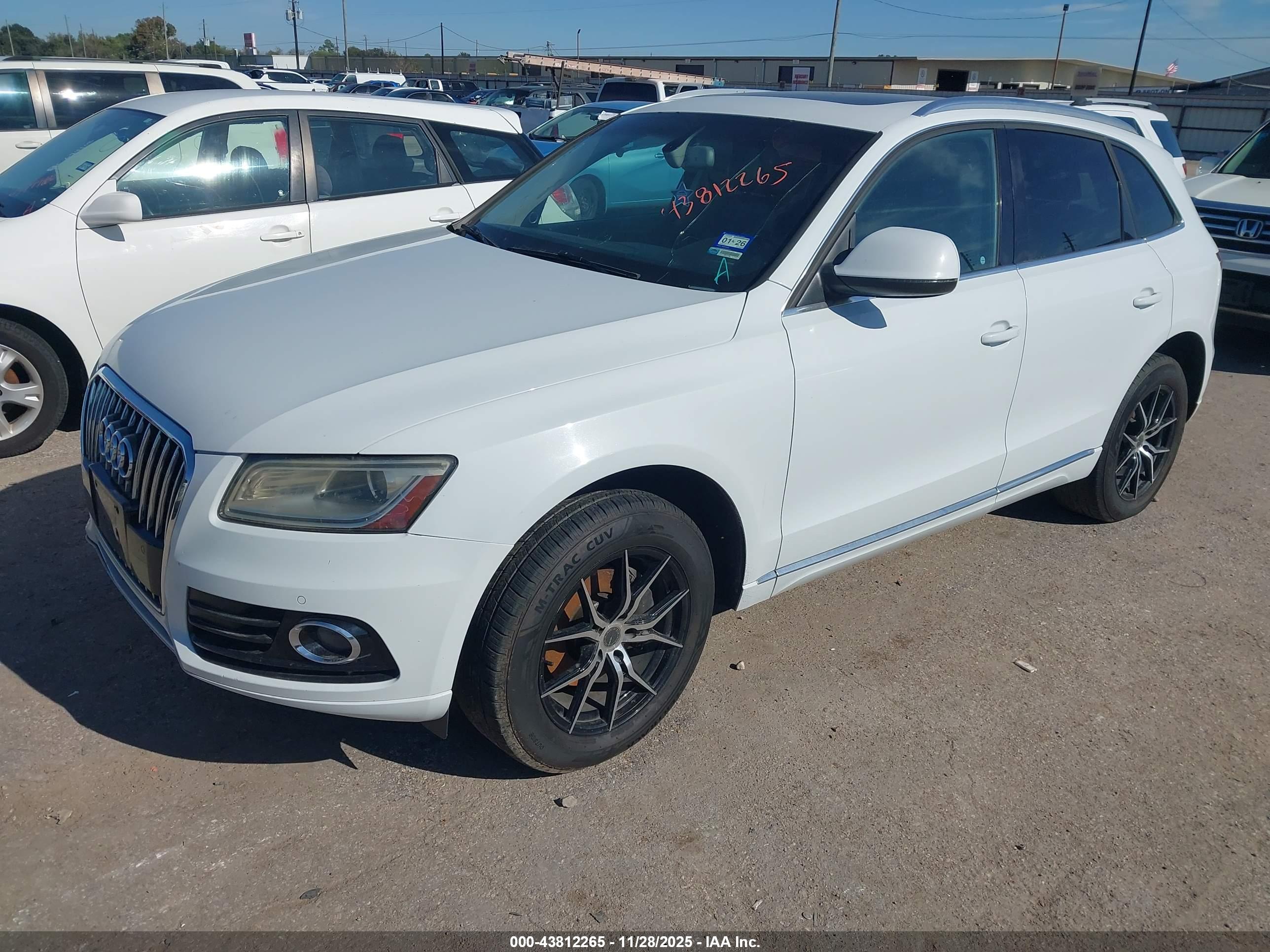 AUDI Q5 image 2