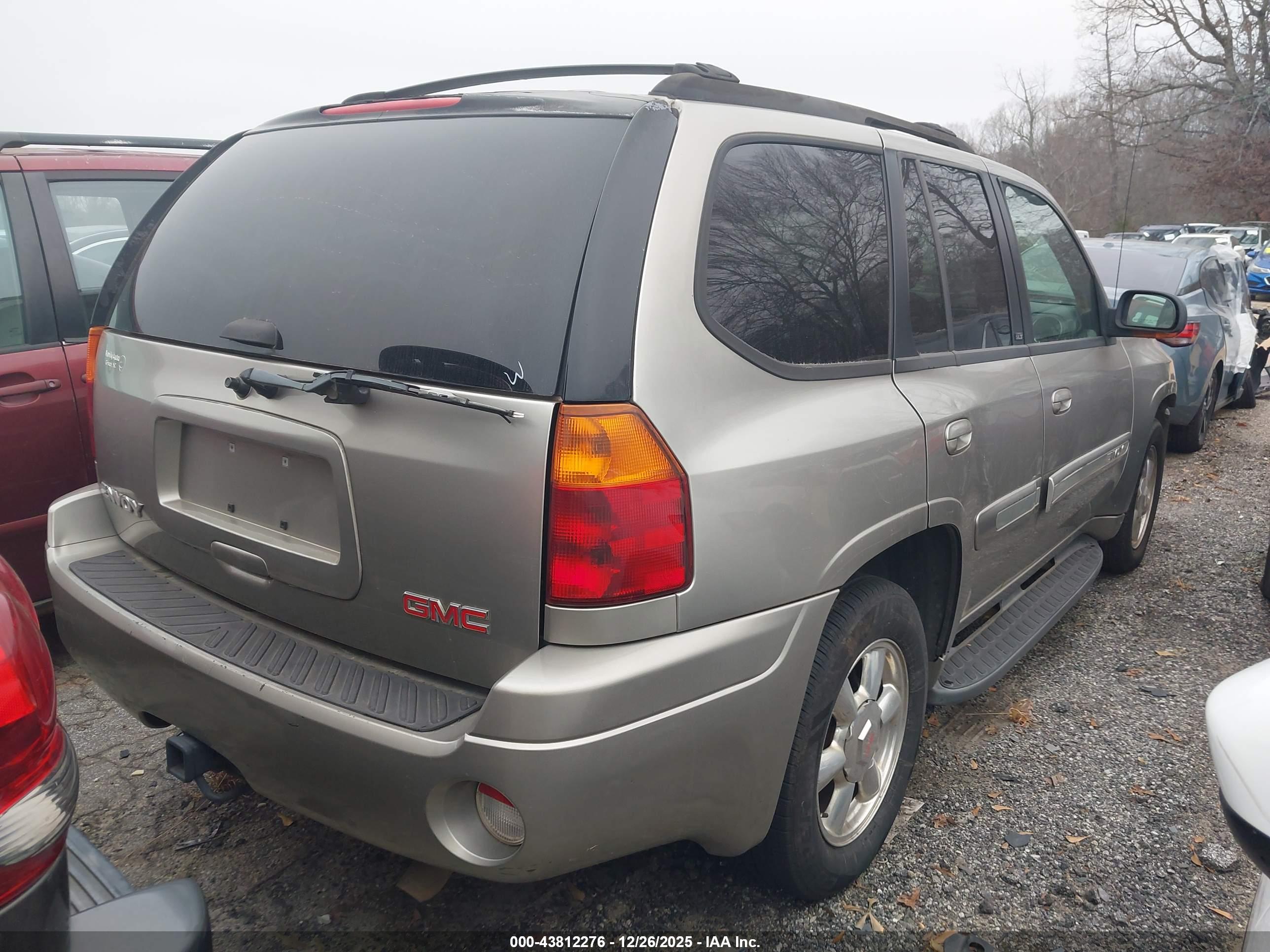 GMC ENVOY image 4