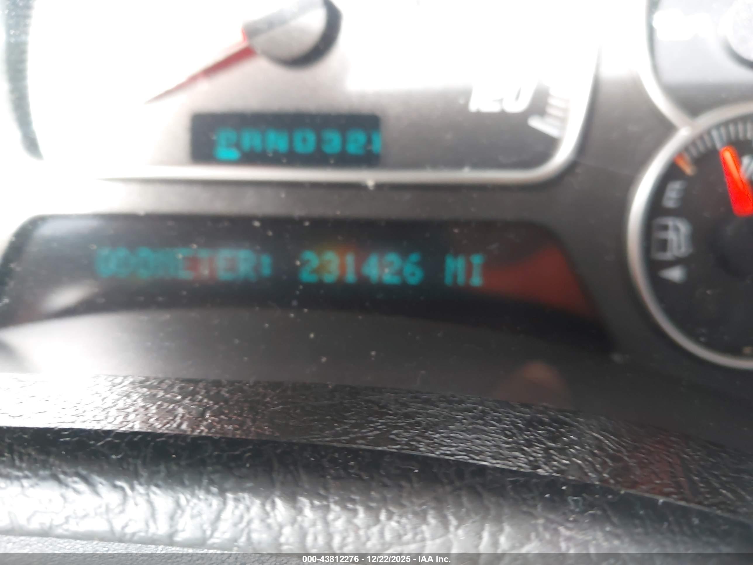 GMC ENVOY image 7