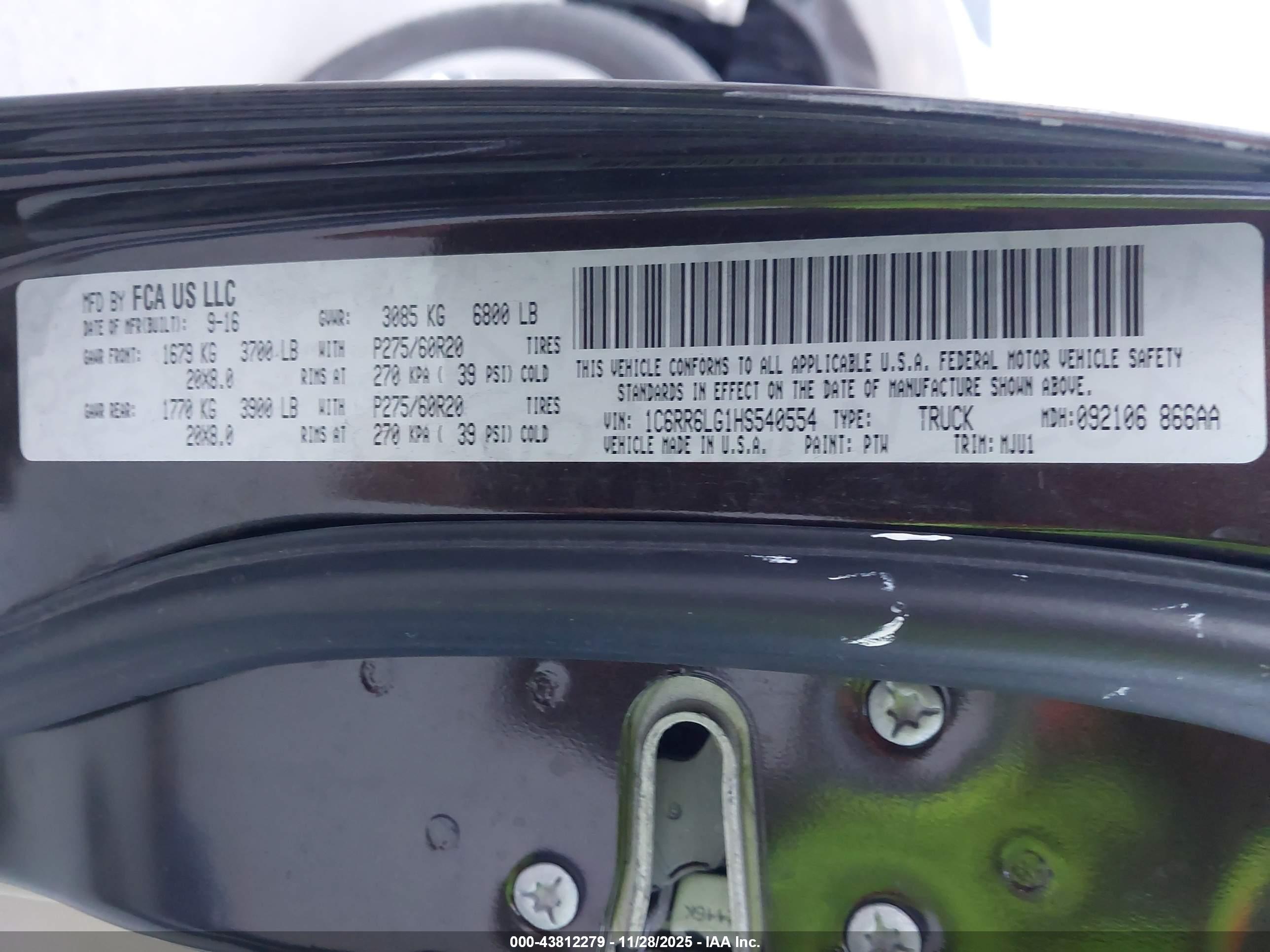RAM 1500 image 9