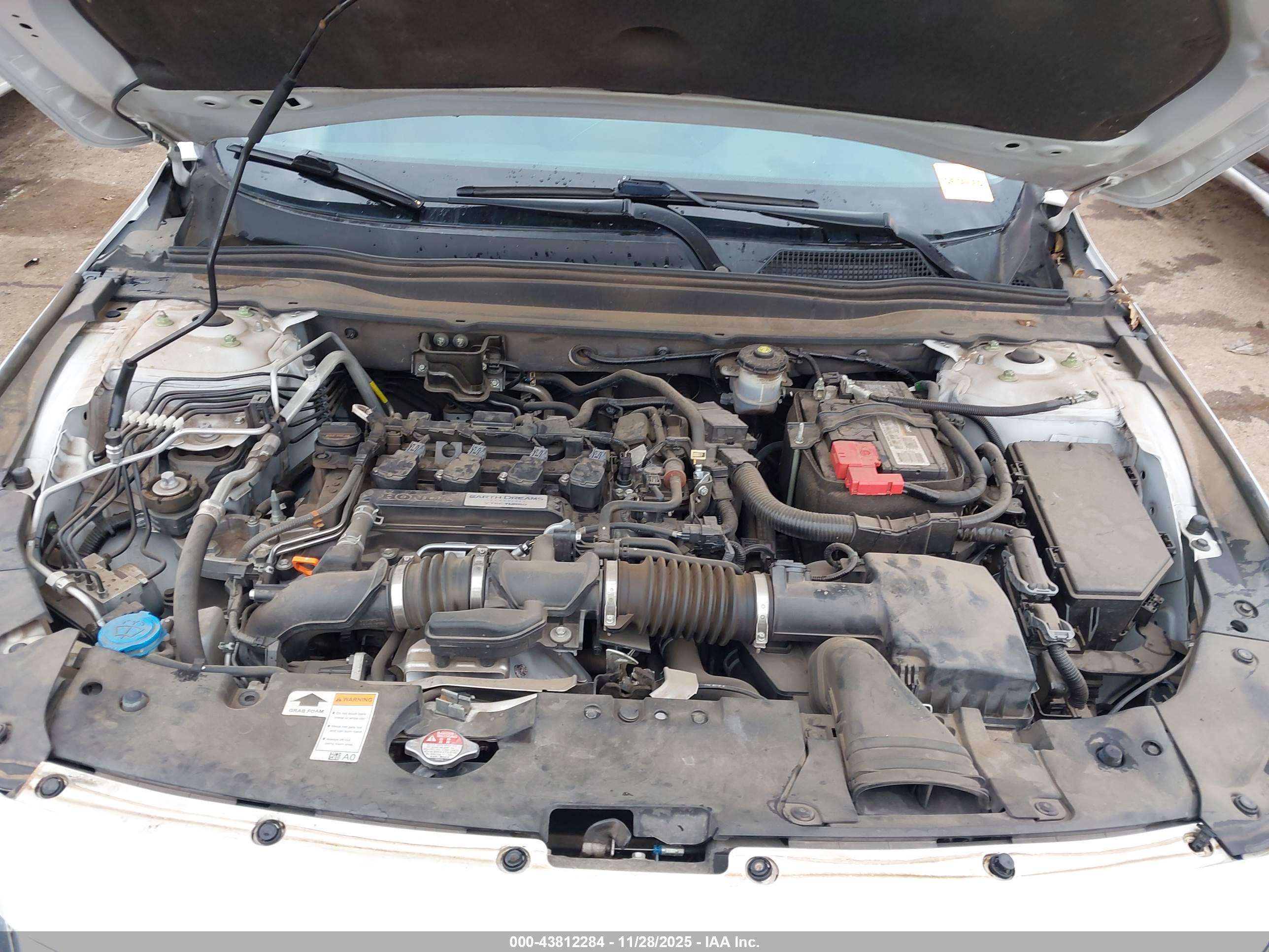 HONDA ACCORD image 10