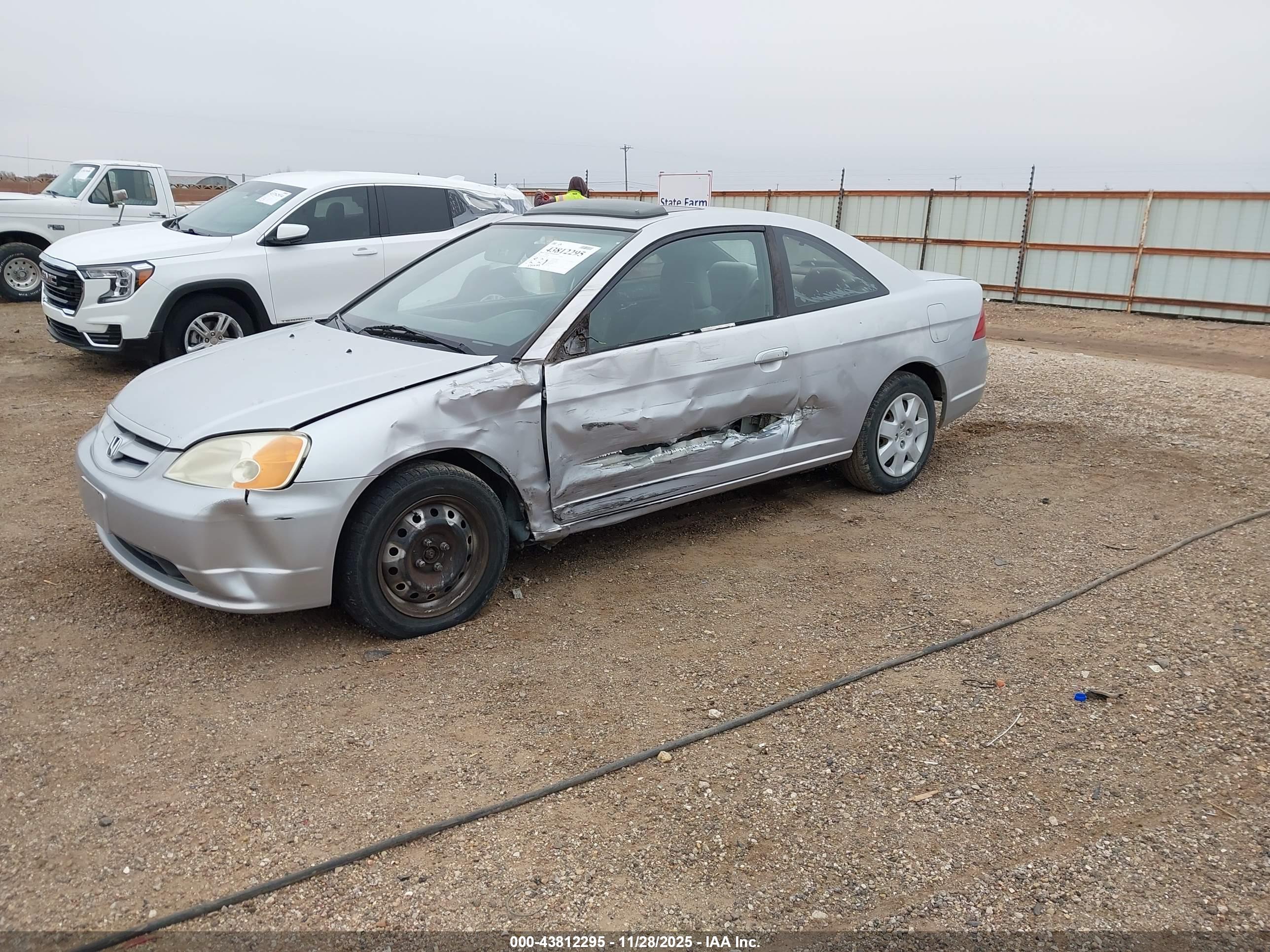 HONDA CIVIC image 2