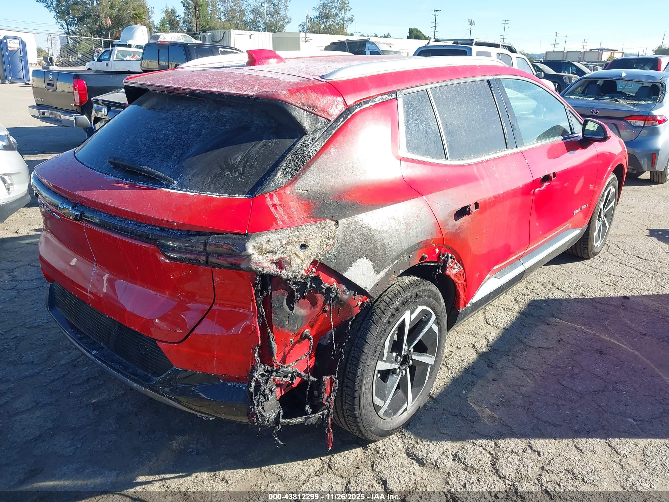 CHEVROLET EQUINOX image 4