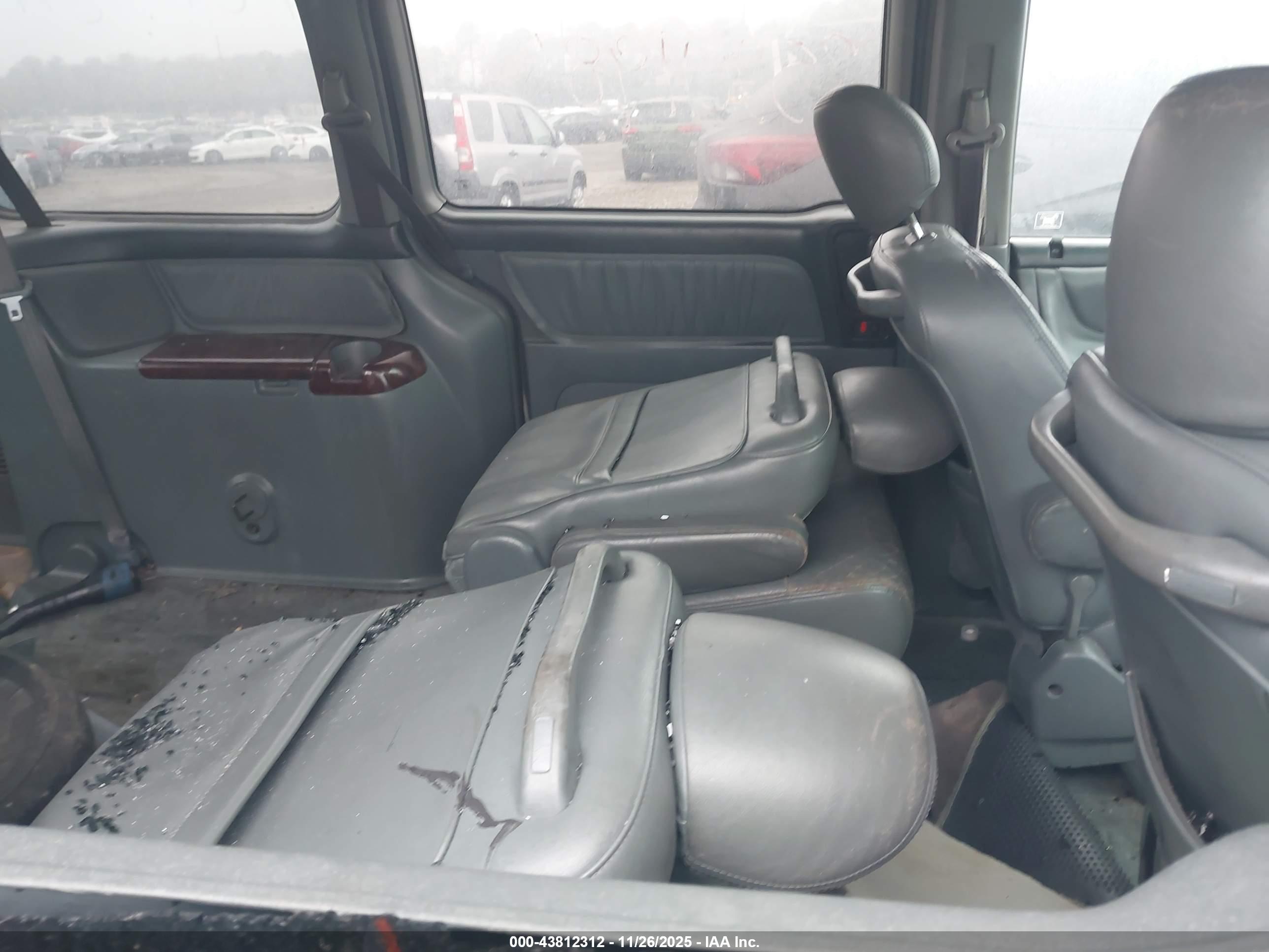 HONDA ODYSSEY image 8