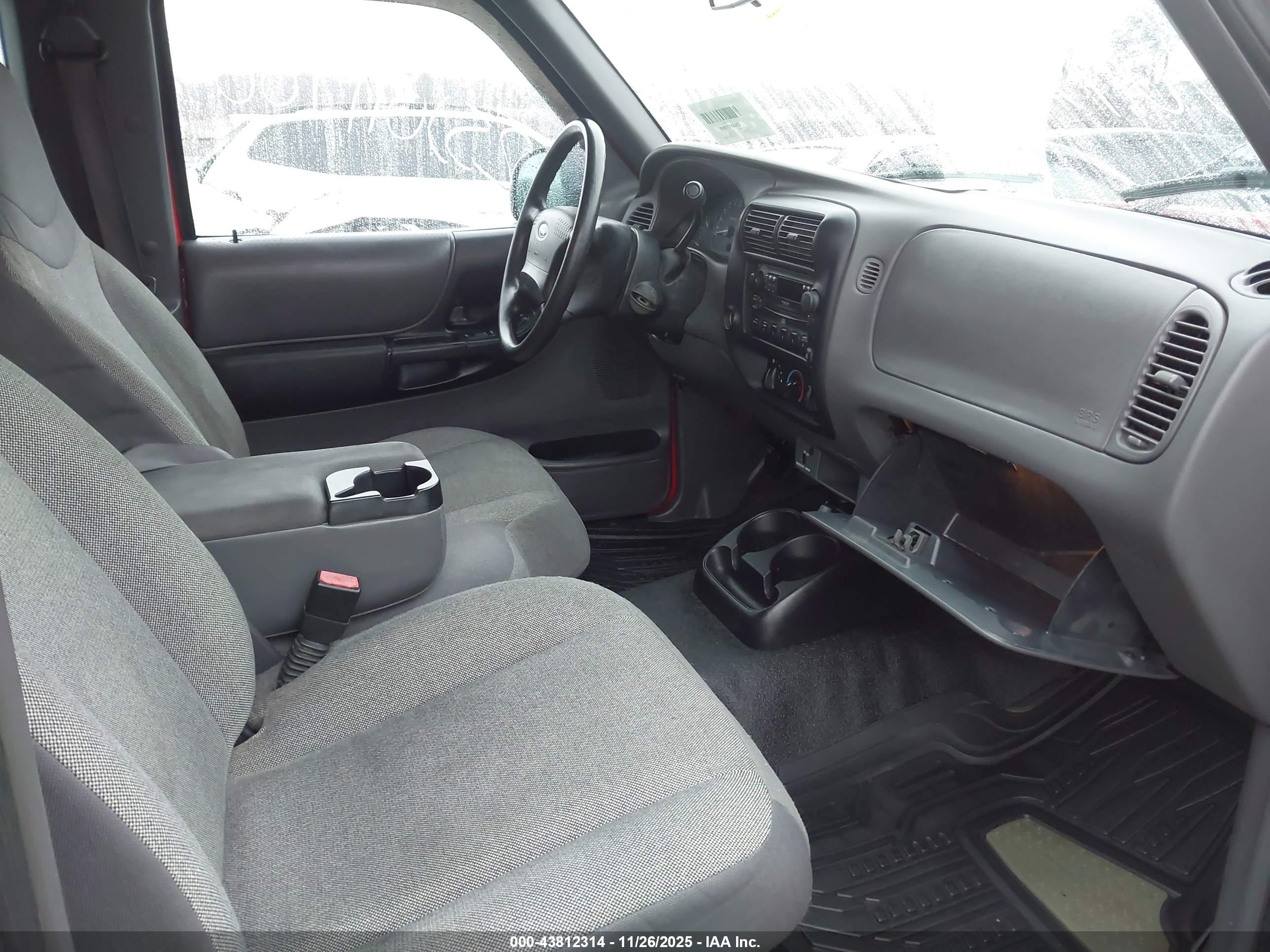 FORD RANGER image 5