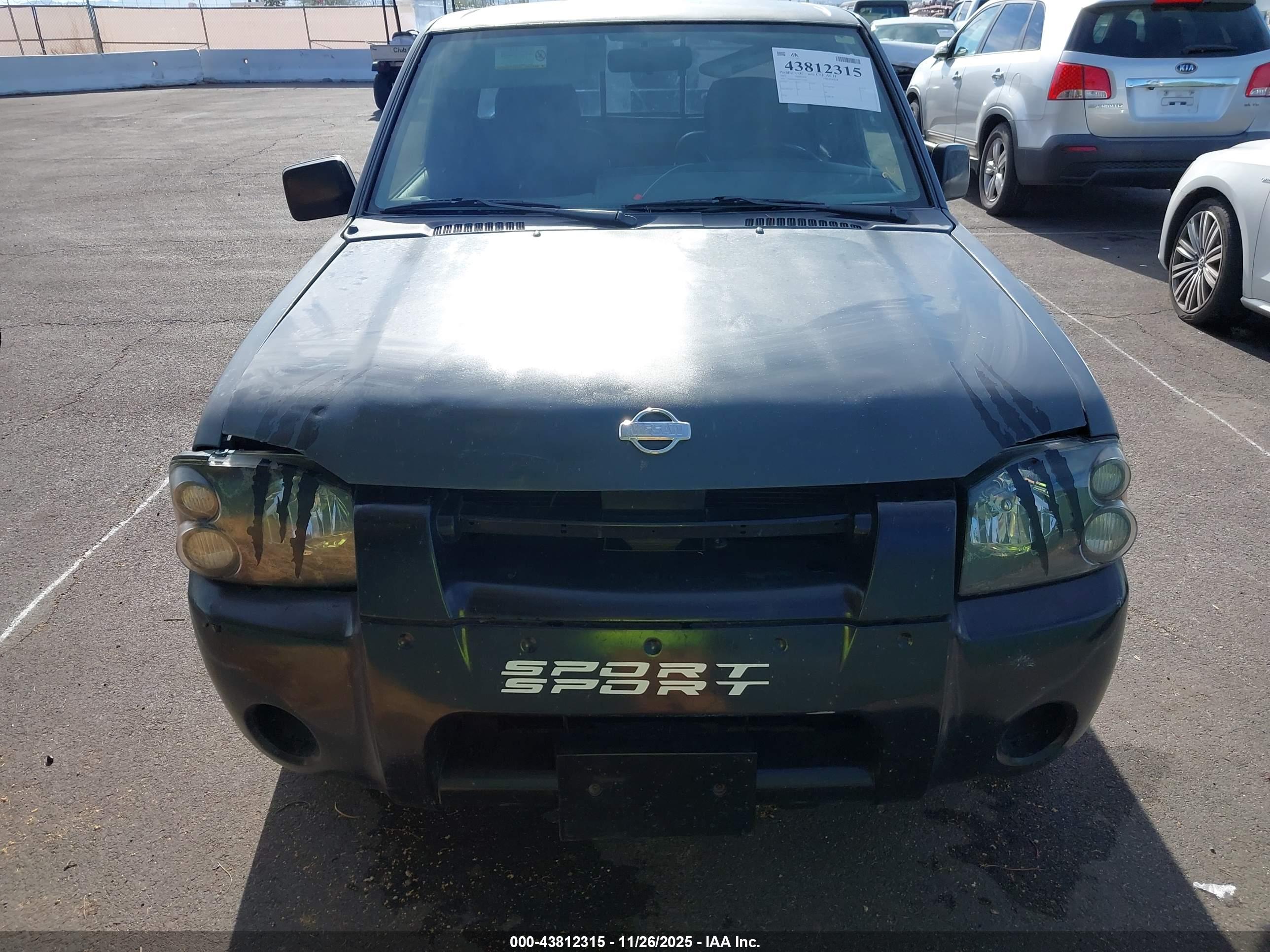 NISSAN FRONTIER image 6