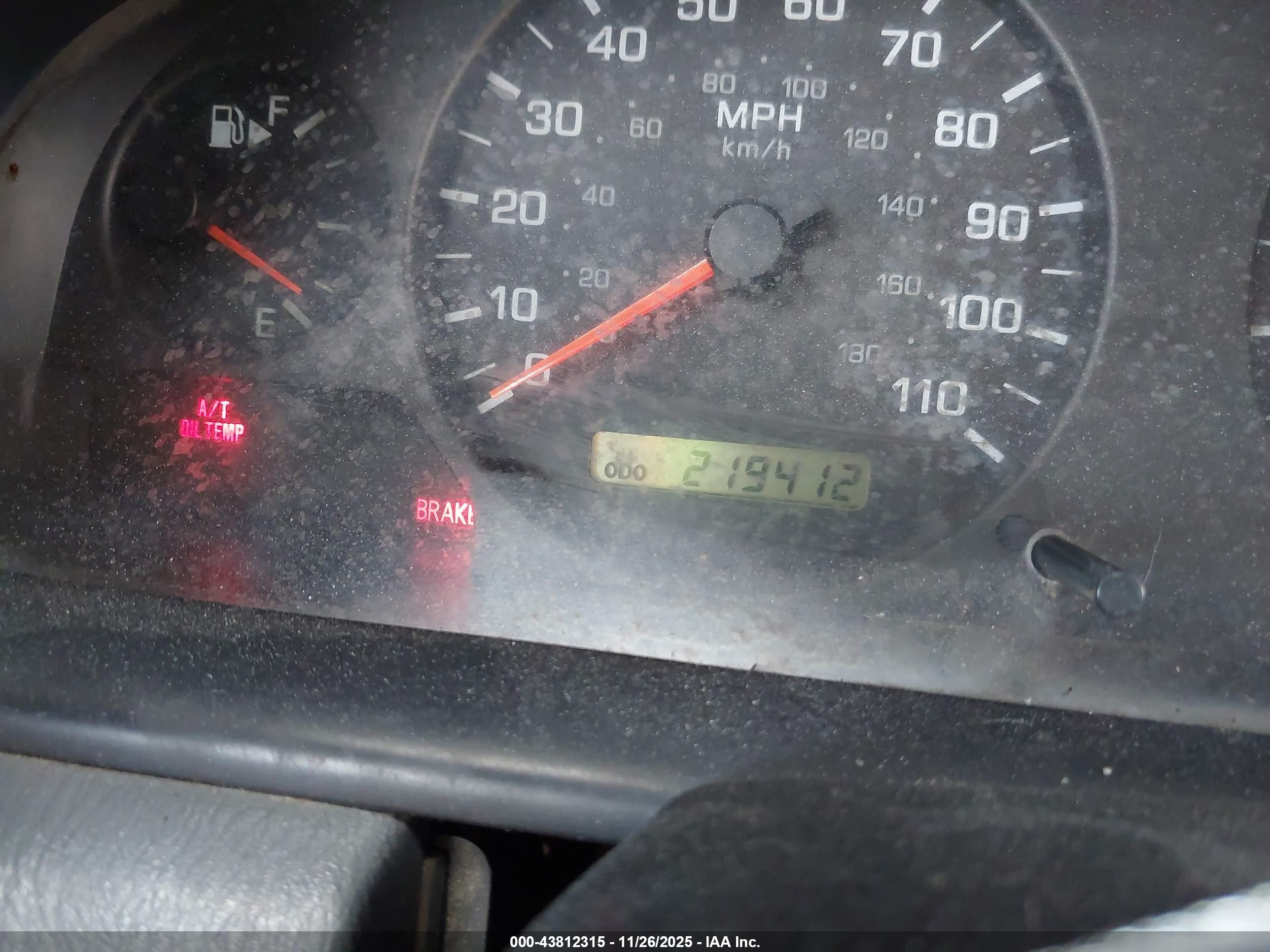 NISSAN FRONTIER image 7