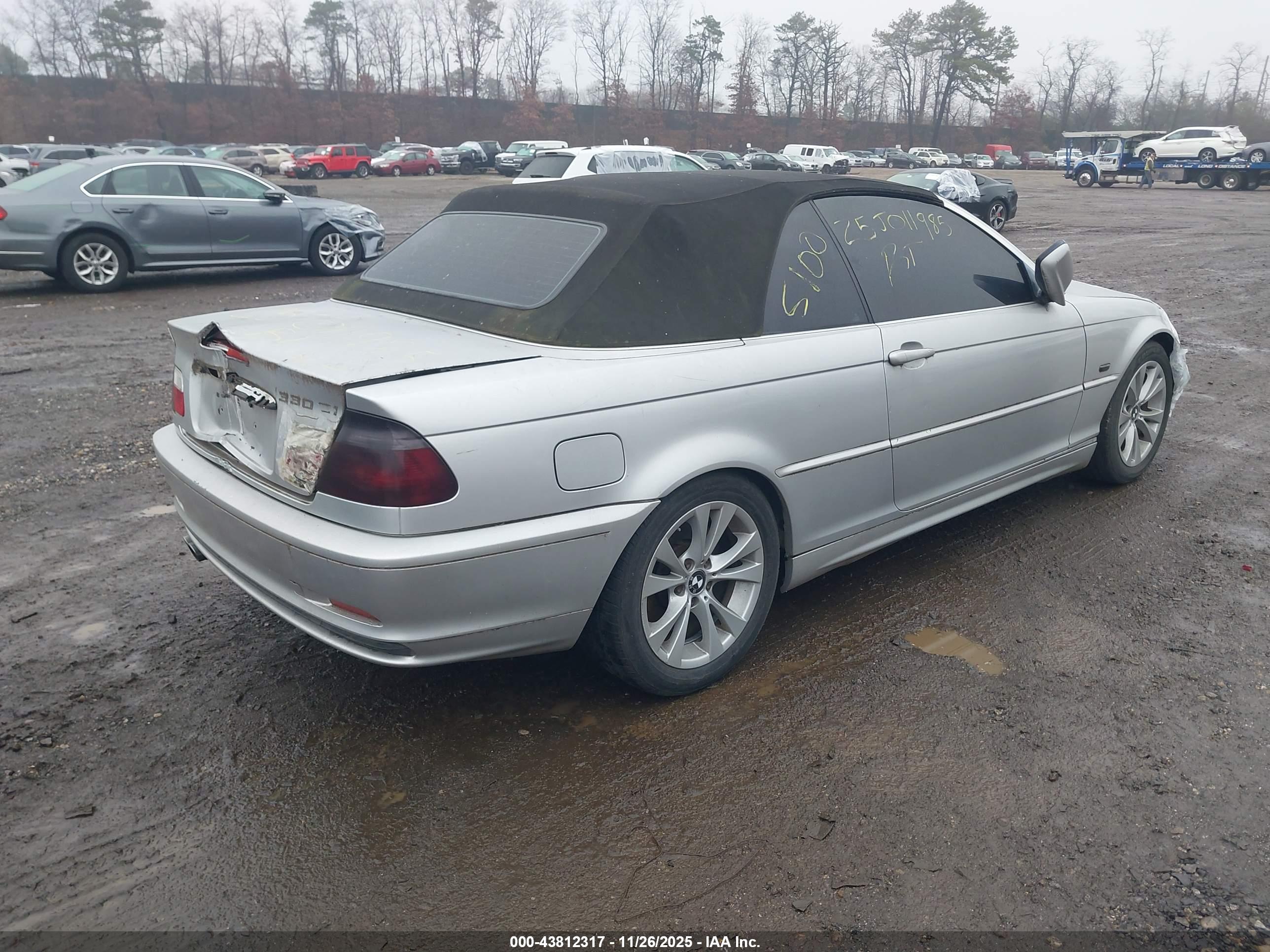 BMW 330CI image 4