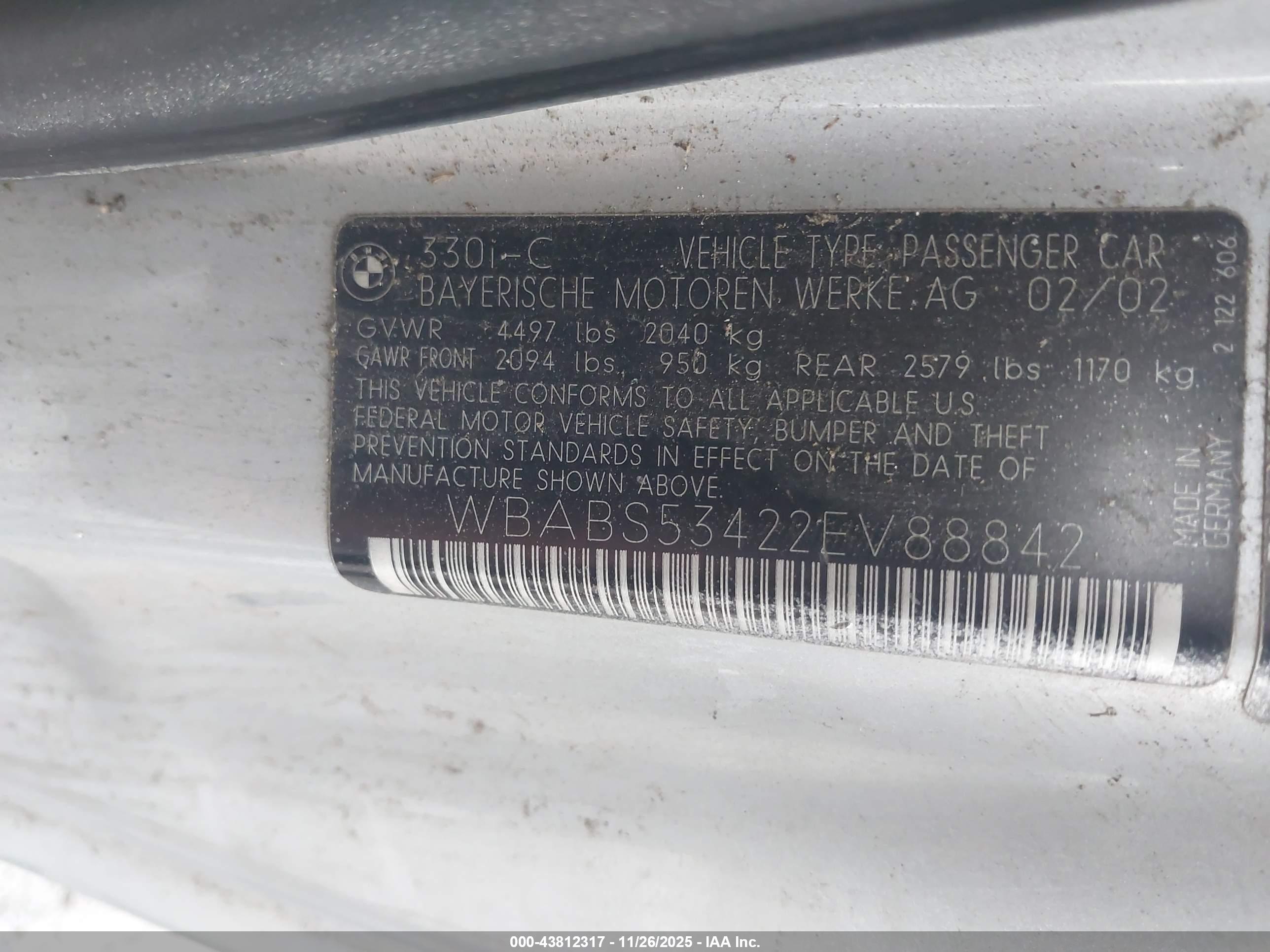 BMW 330CI image 9
