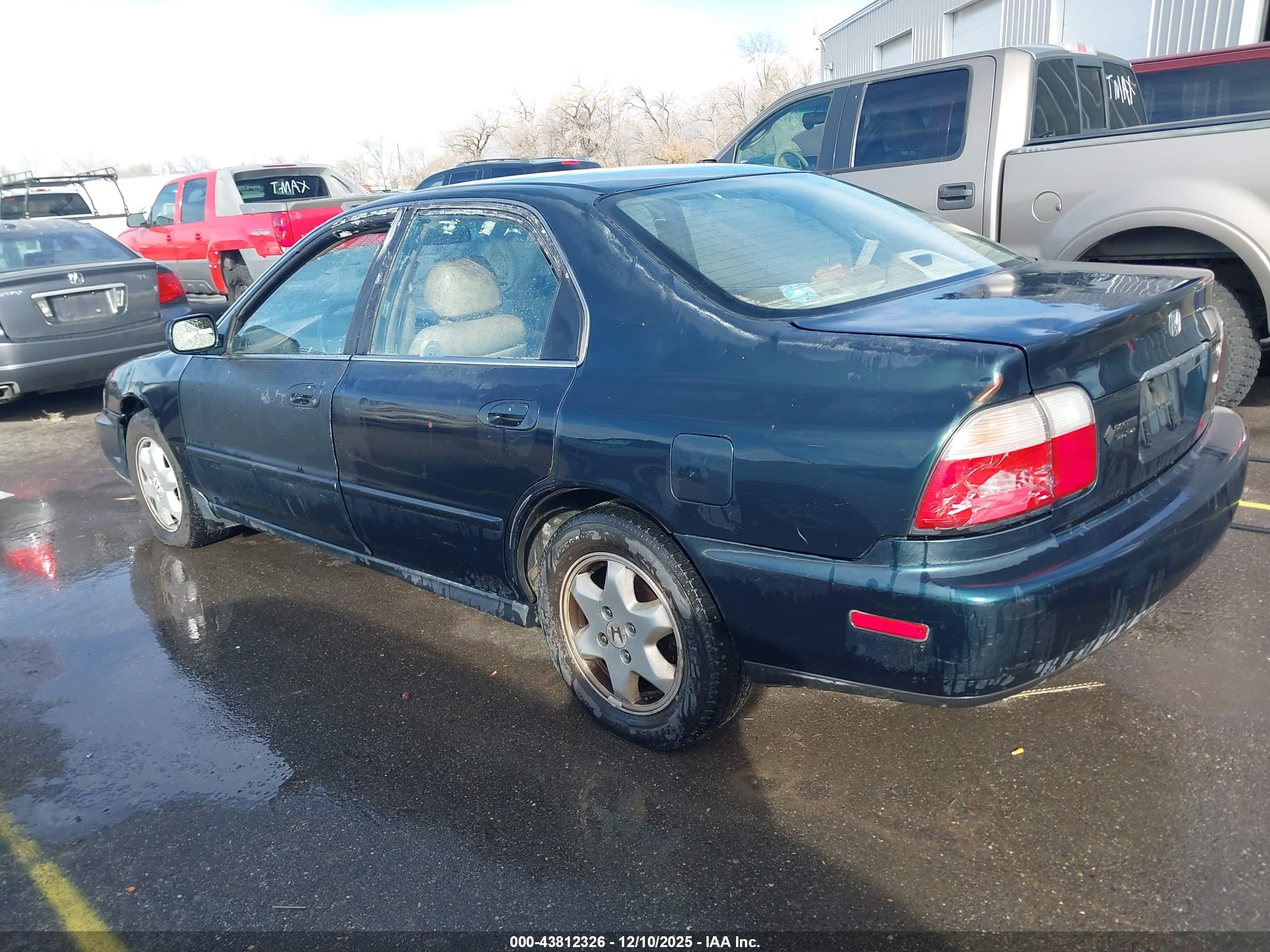 HONDA ACCORD image 3